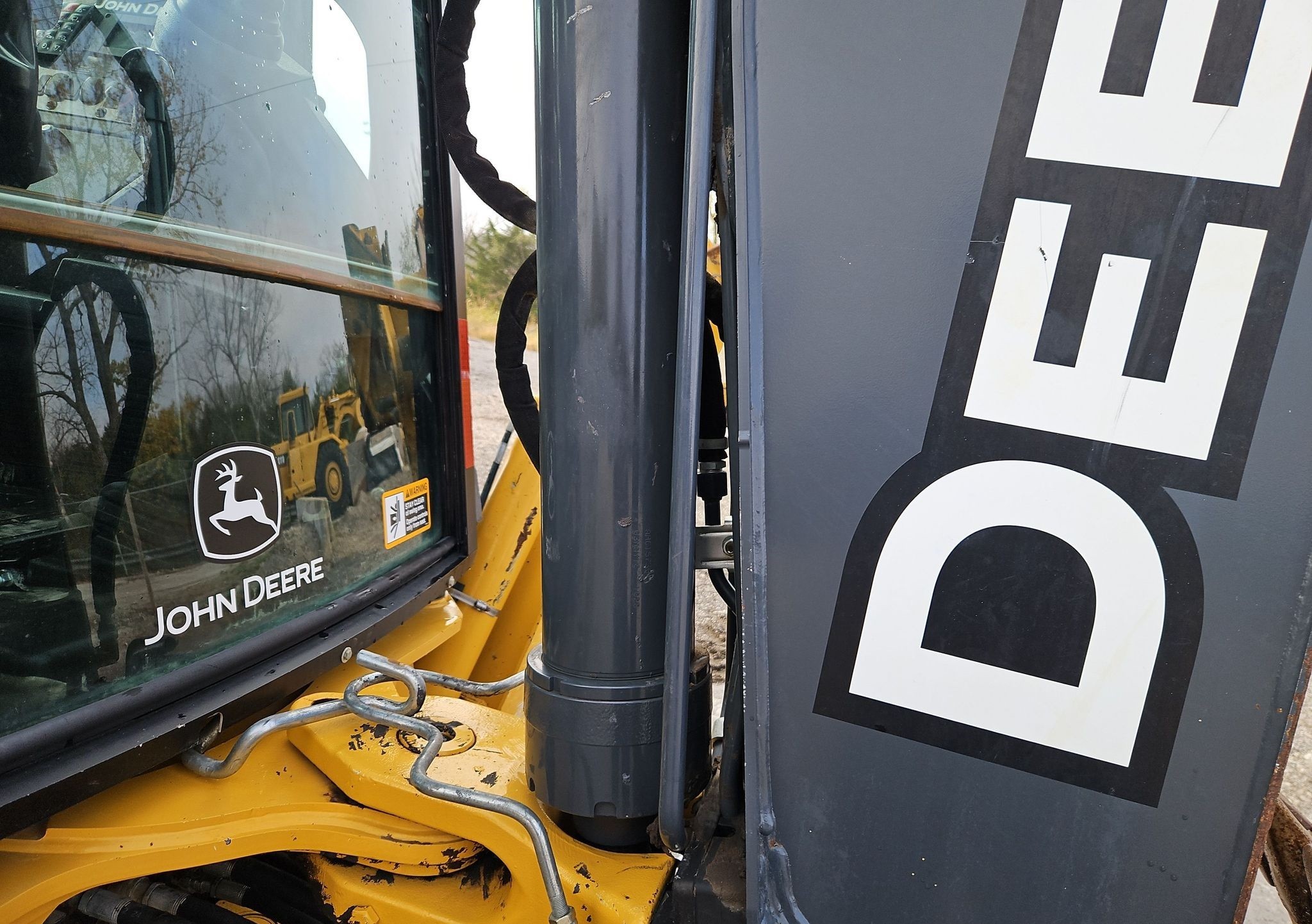 gallery 2016 John Deere 310SL backhoe