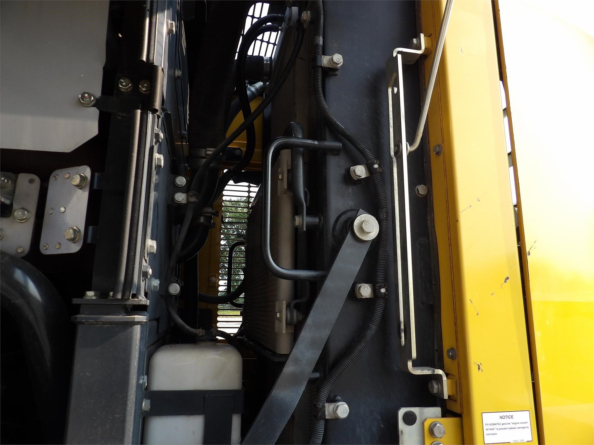 gallery 2020 KOMATSU WA200-8
