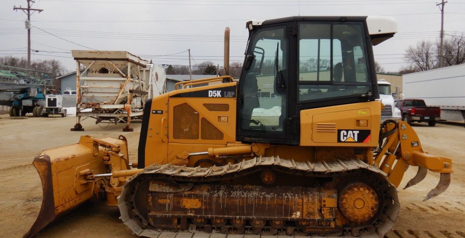 gallery 2011 Caterpillar D5K LGP dozer