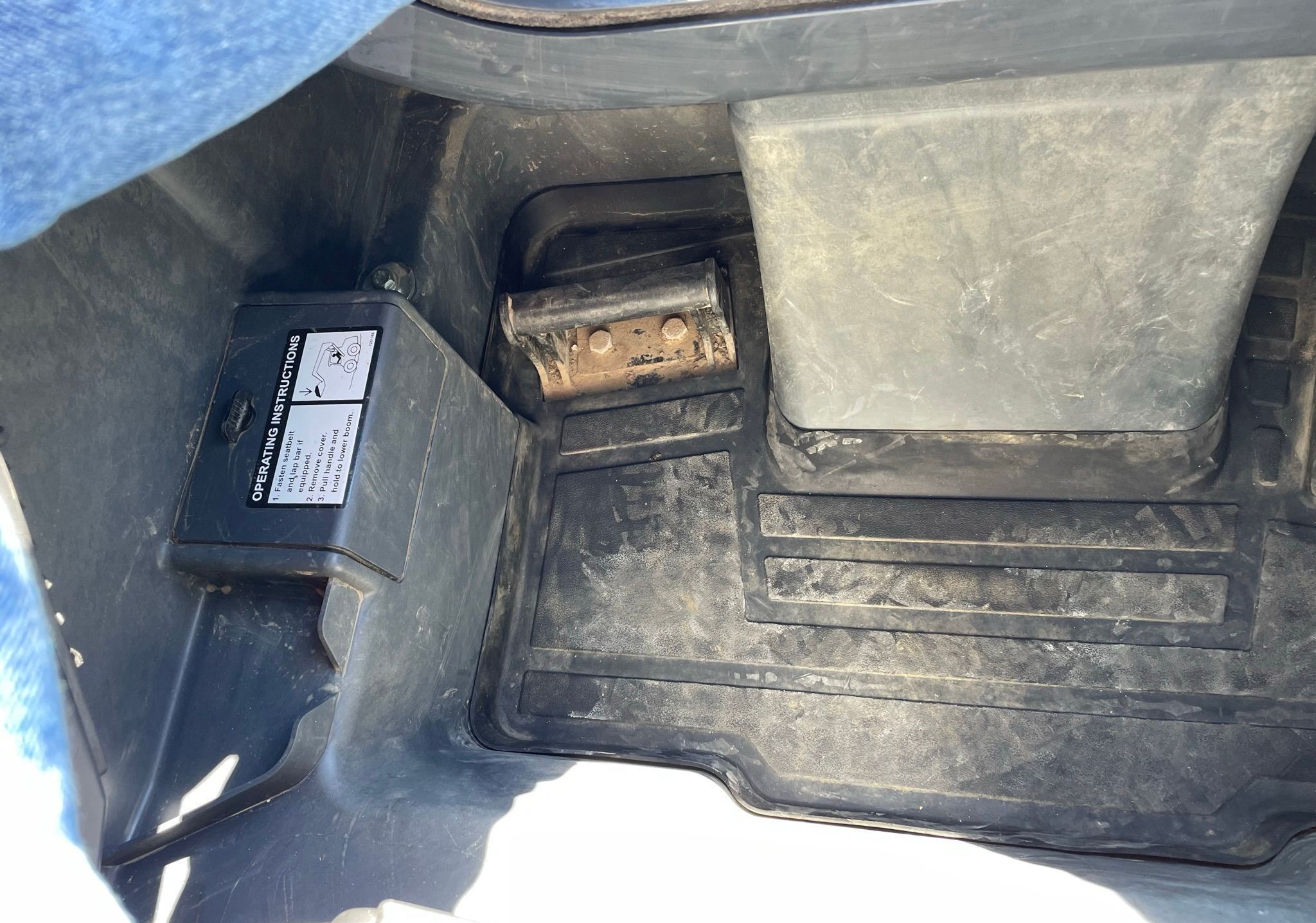 gallery 2021 John Deere 325G tracked skid steer loader