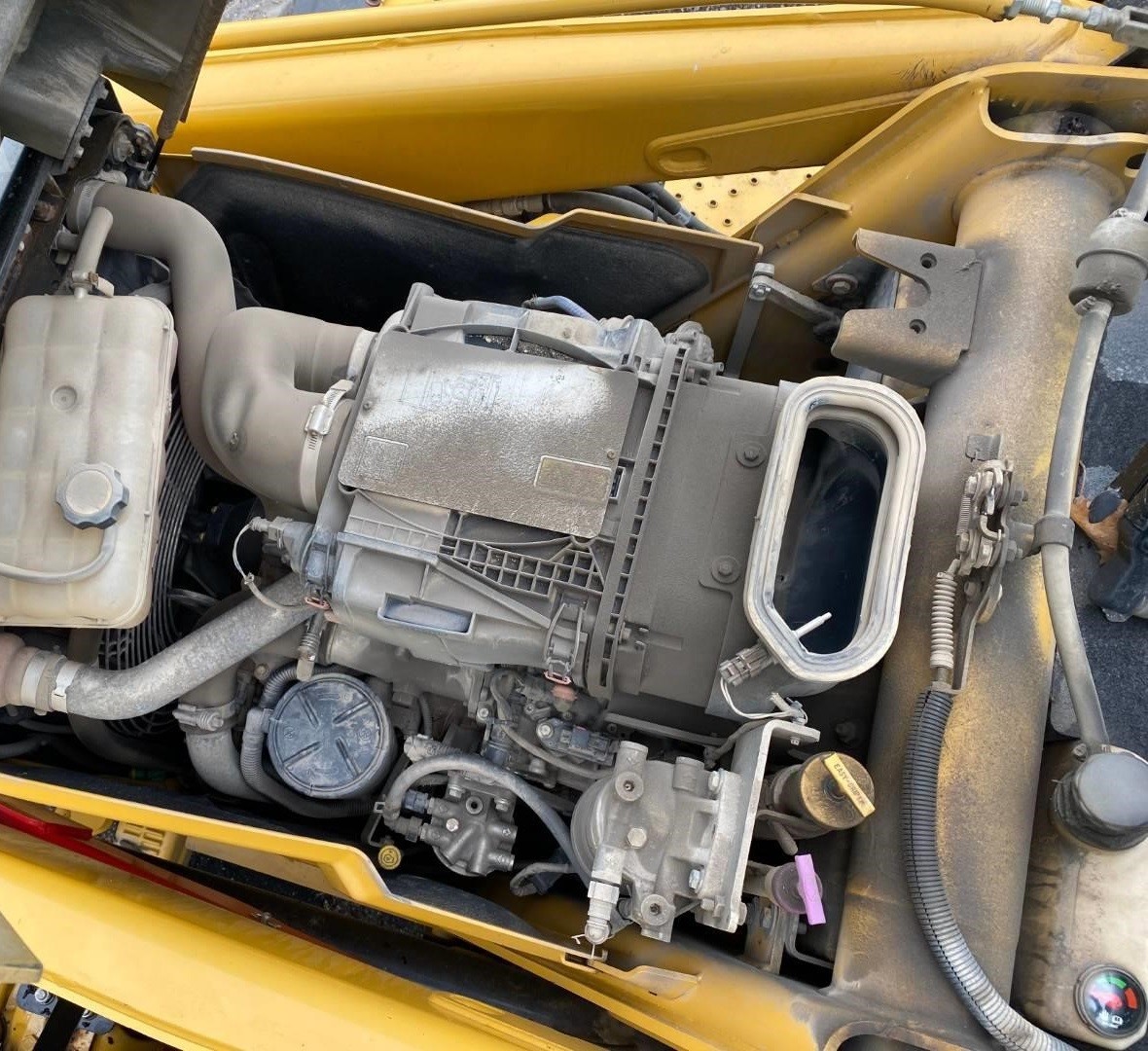 gallery 2015 CATERPILLAR 420F2