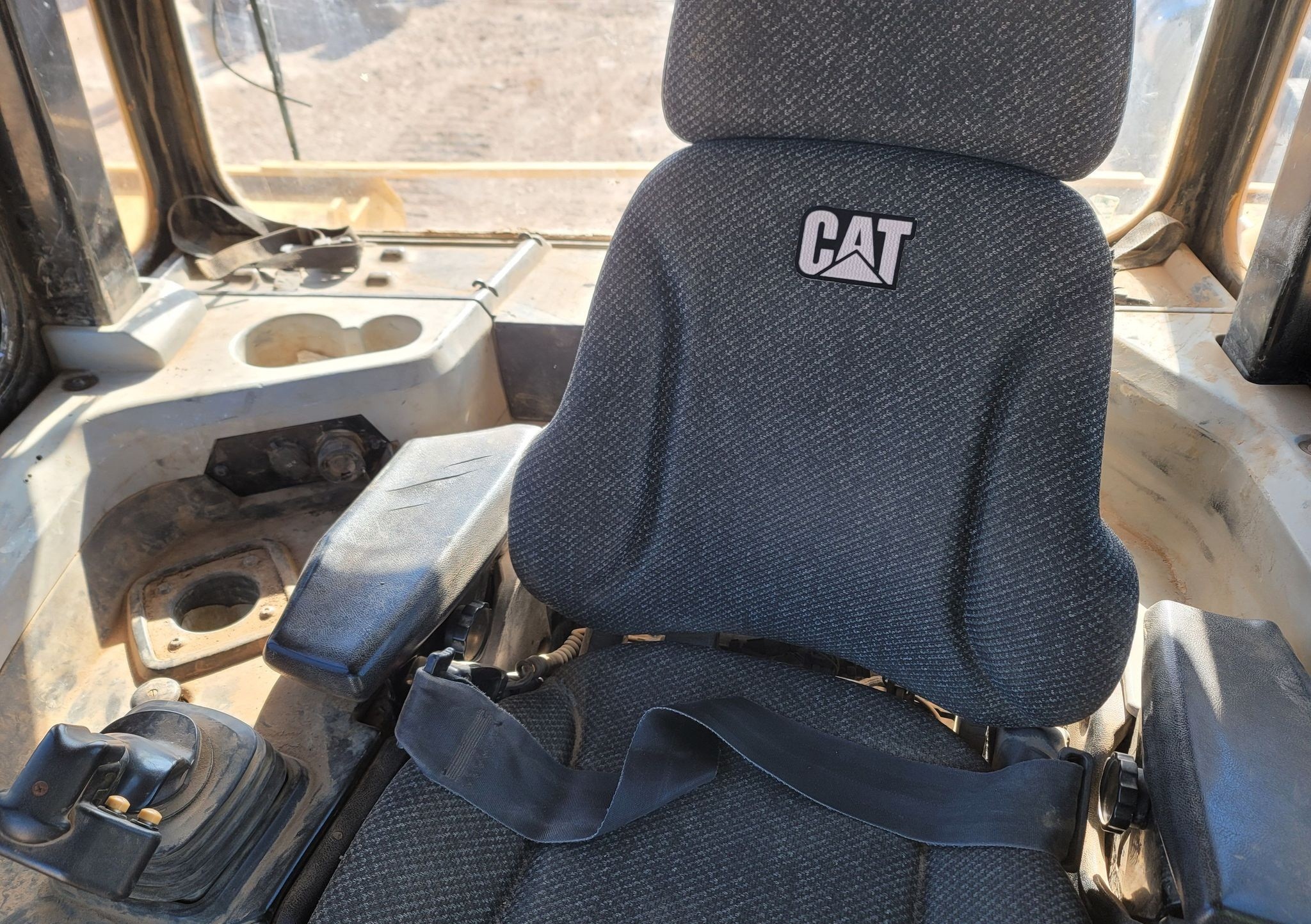 gallery 2015 Caterpillar D6T XW dozer
