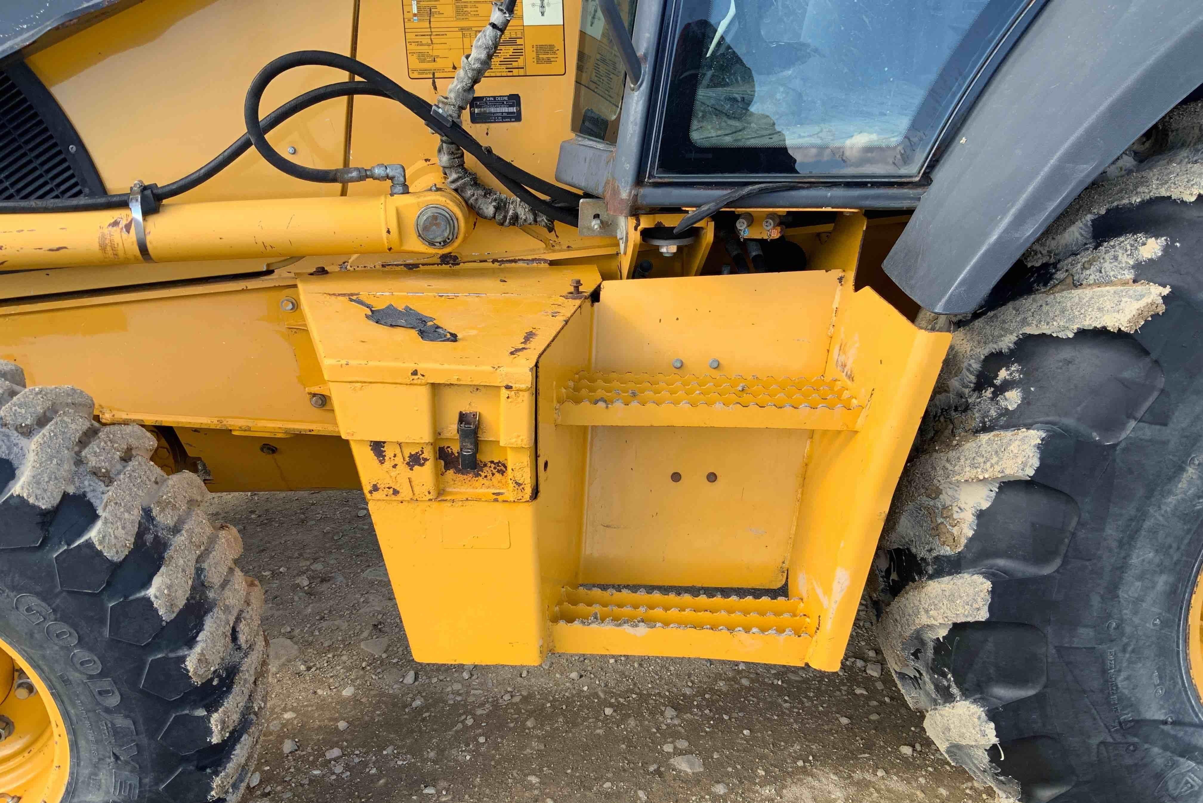 gallery 2012 John Deere 410J 4x4 Loader Backhoew Extendahoe