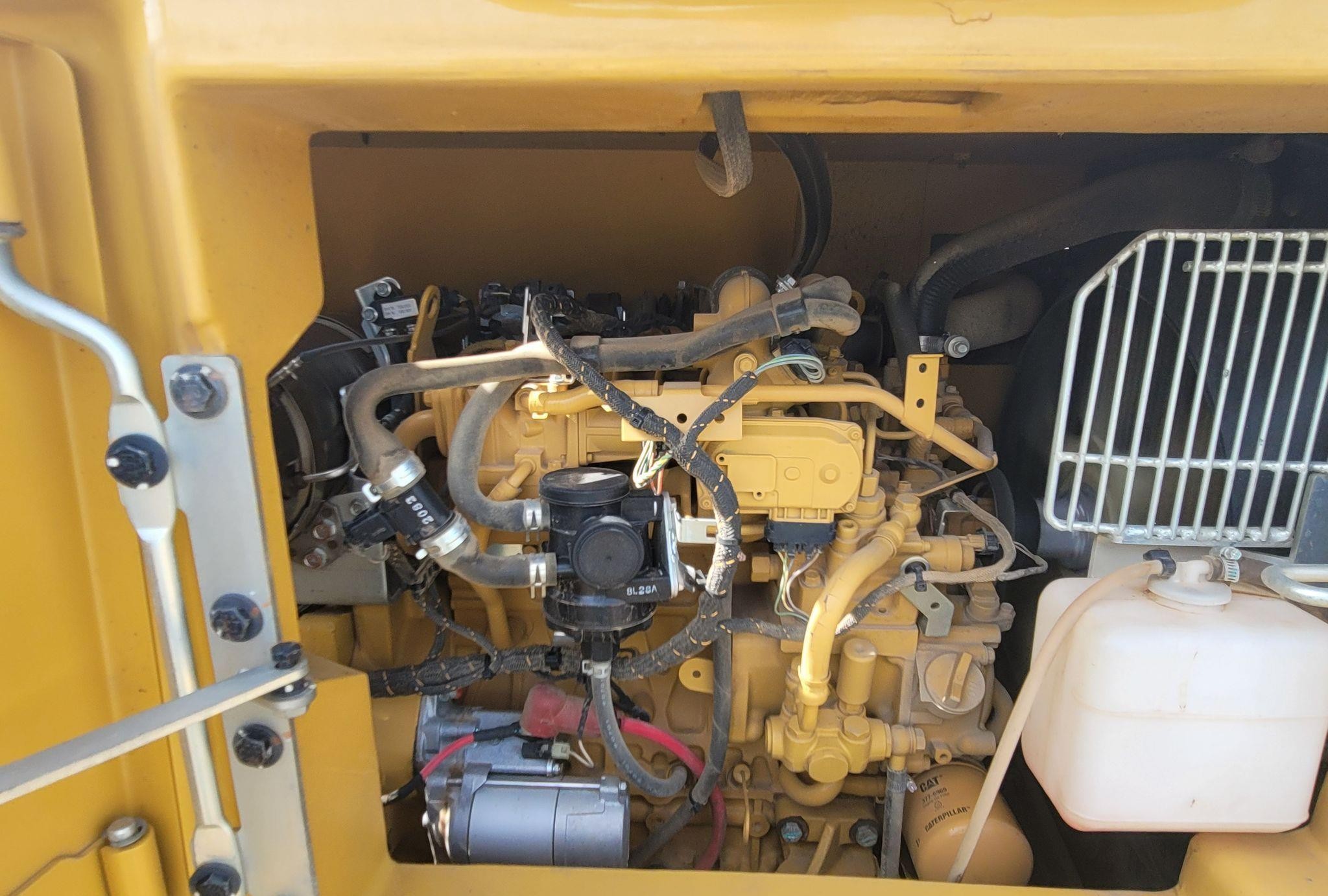 gallery 2019 Caterpillar 306CR  mini excavator