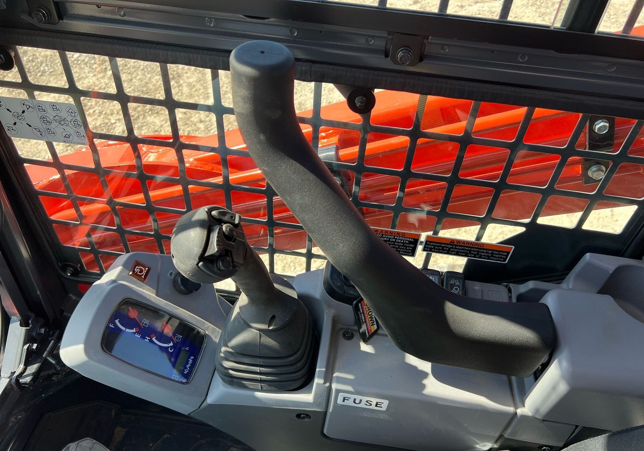 gallery 2022 Kubota SVL75-2 tracked skid steer loader