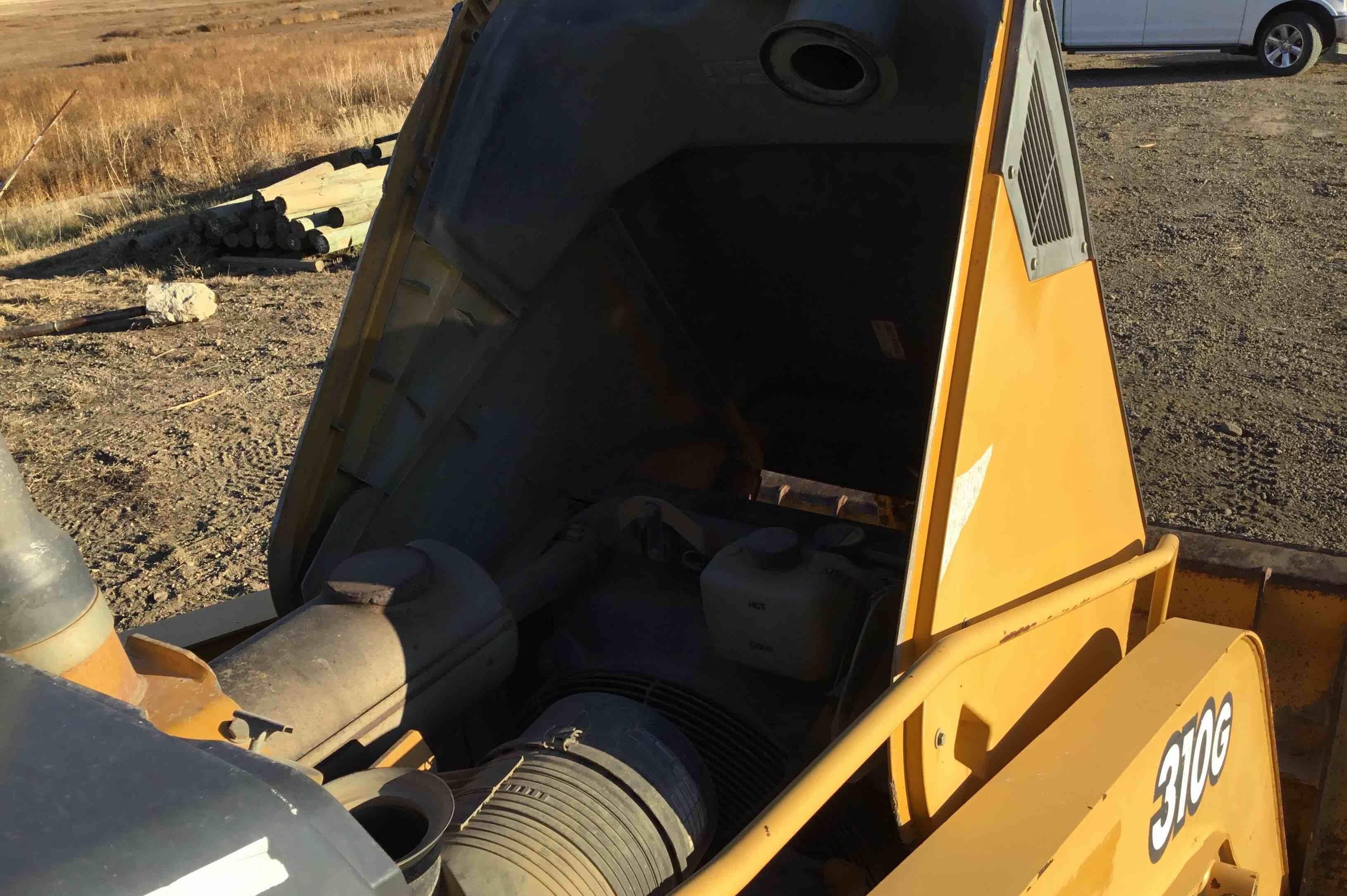gallery 2001 John Deere 310G 4x4 Loader Backhoe WExtendahoe