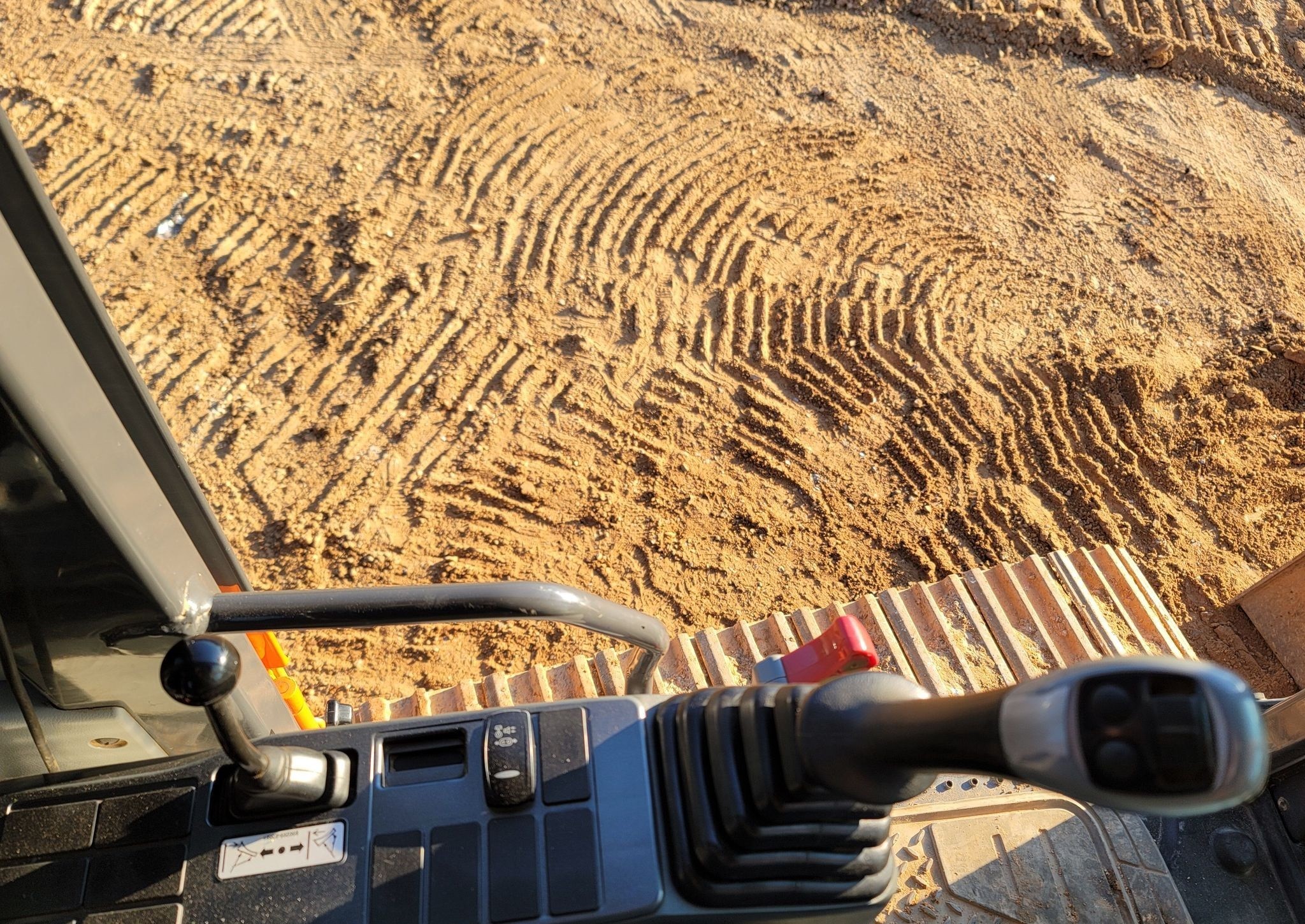 gallery 2019 Doosan DX225LC-5 excavator