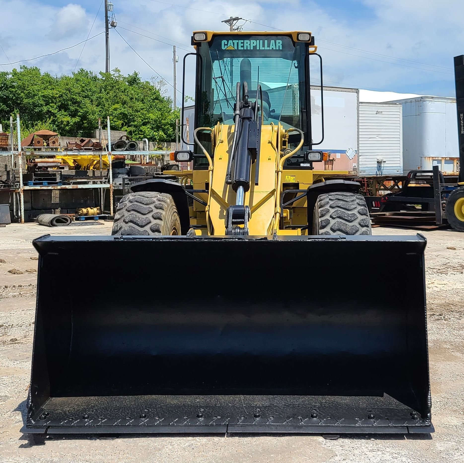 gallery 2006 Caterpillar 924G wheel loader
