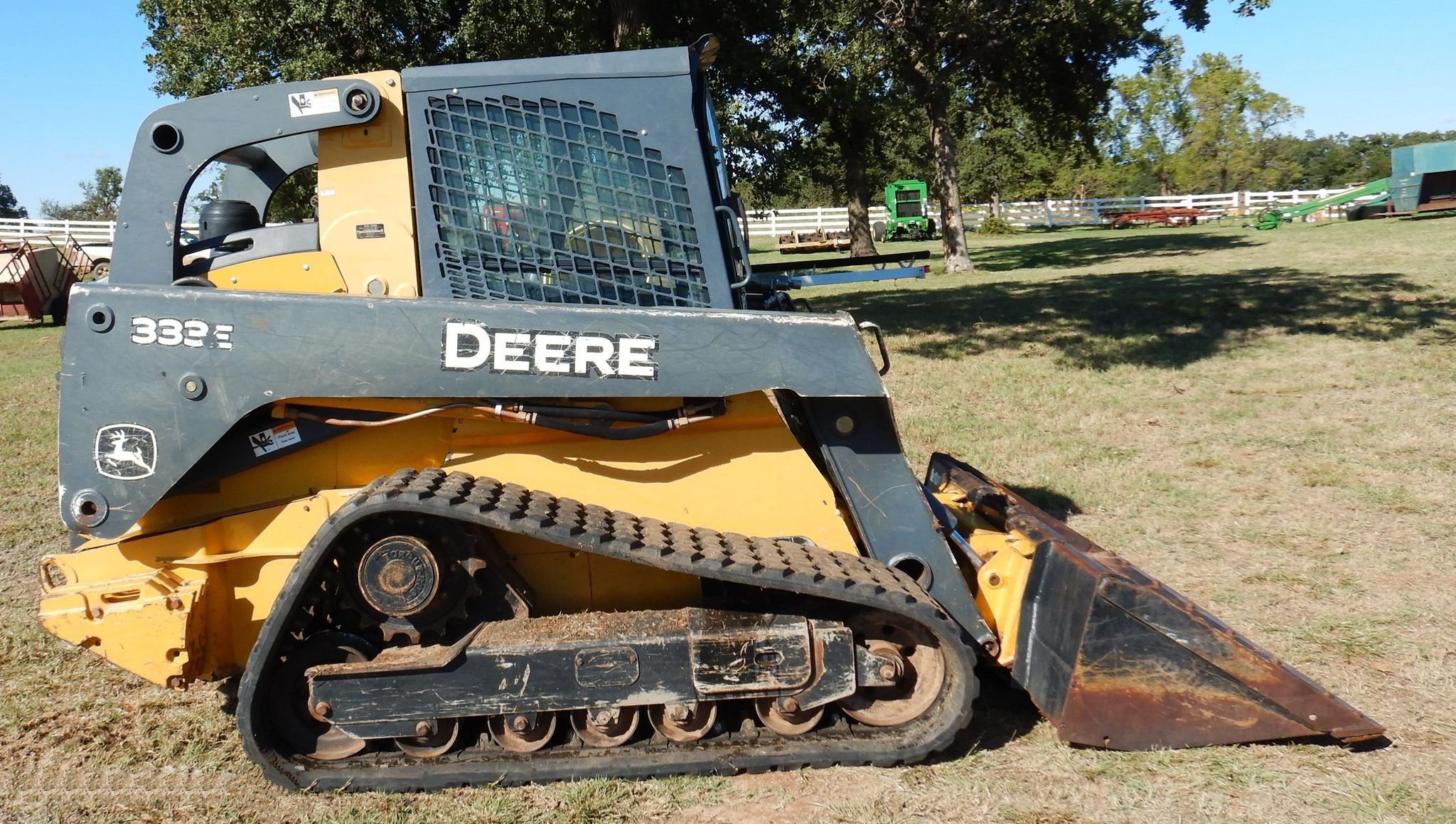 gallery 2013 John Deere 333E tracked skid steer loader