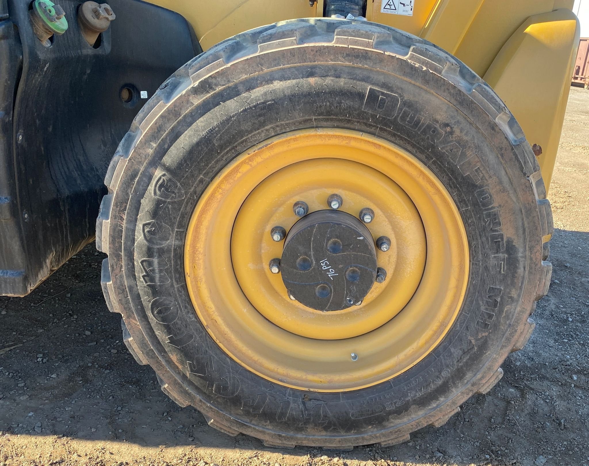 gallery 2017 Caterpillar TL1055D telehandler
