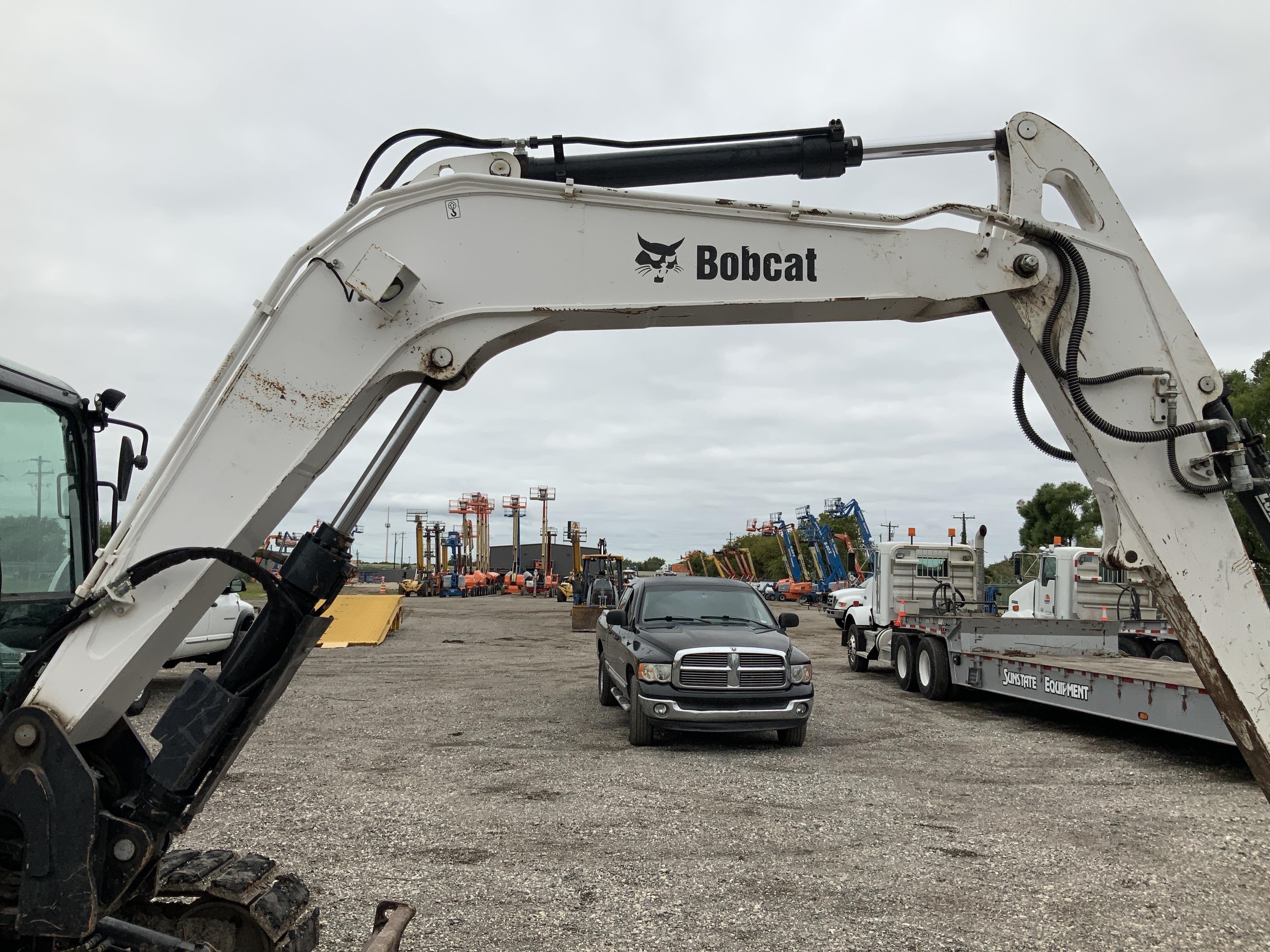 gallery 2014 Bobcat E85 Mini Excavator