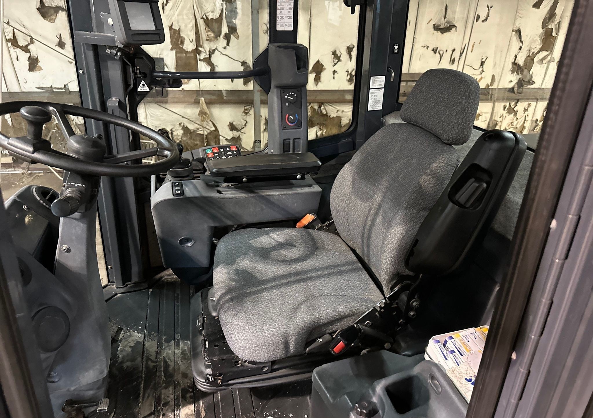gallery 2013 John Deere 444K wheel loader