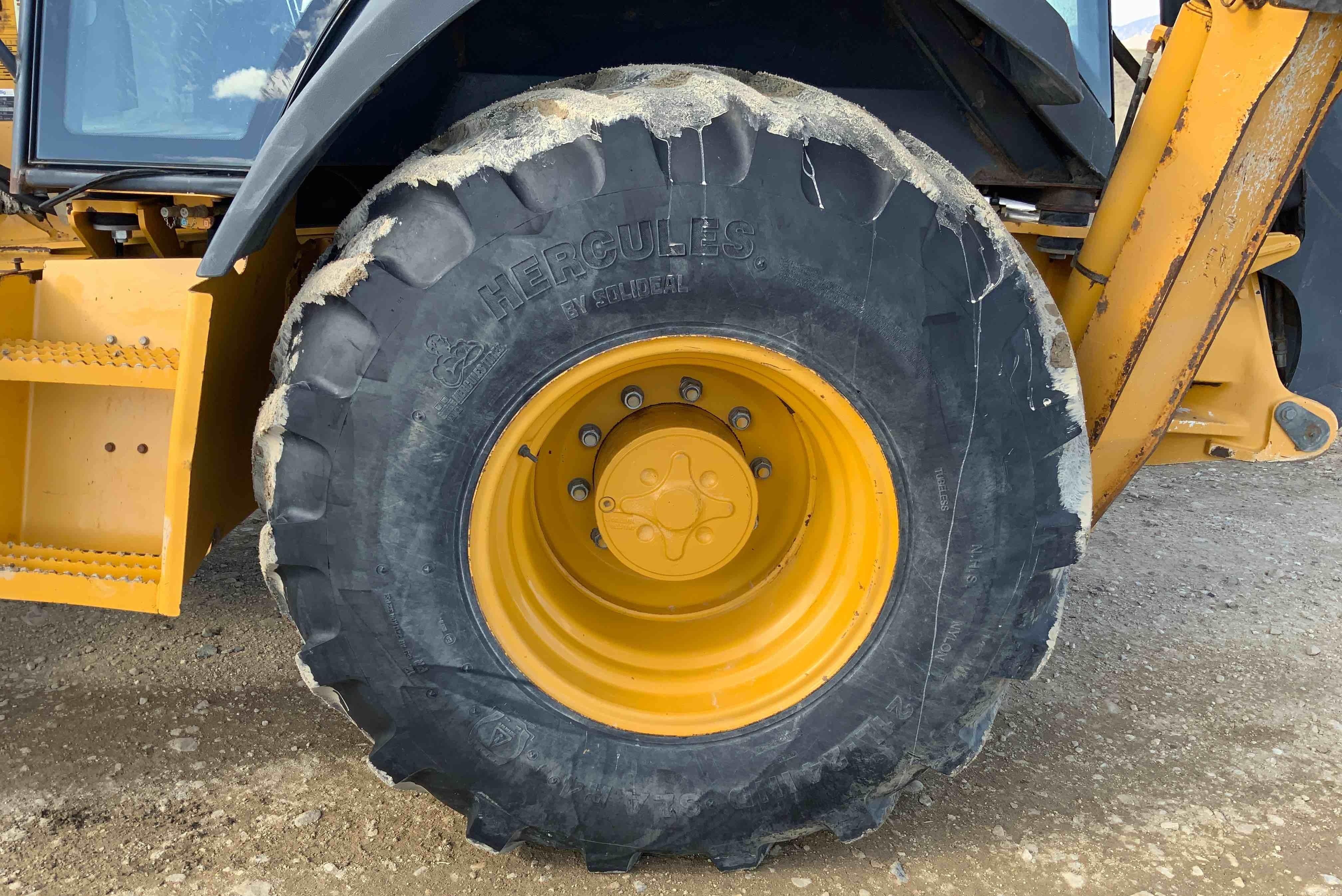 gallery 2012 John Deere 410J 4x4 Loader Backhoew Extendahoe