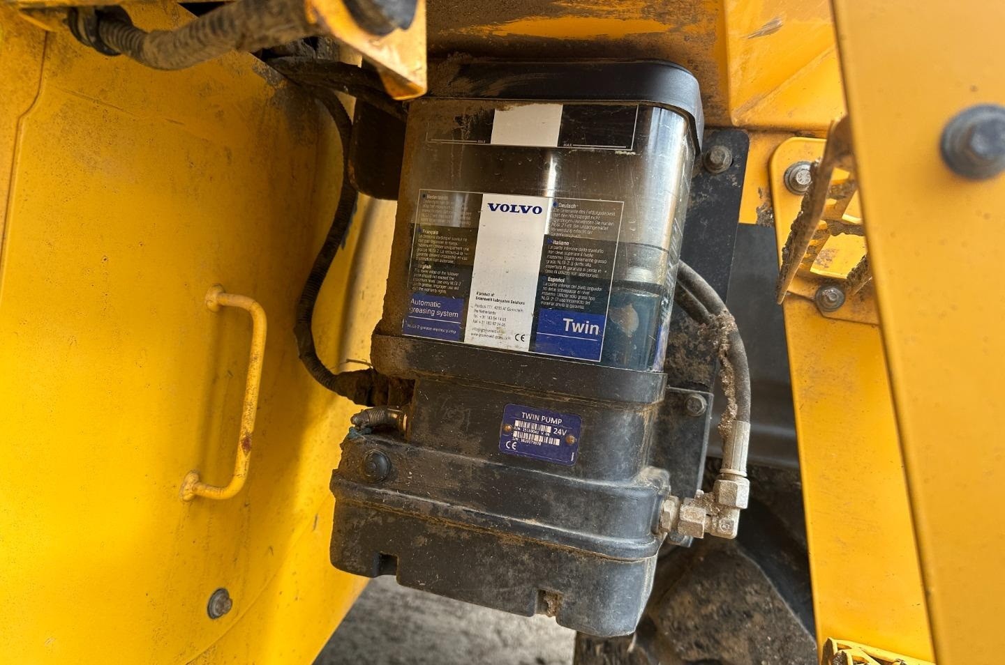 gallery 2018 Volvo L90H Wheel Loader