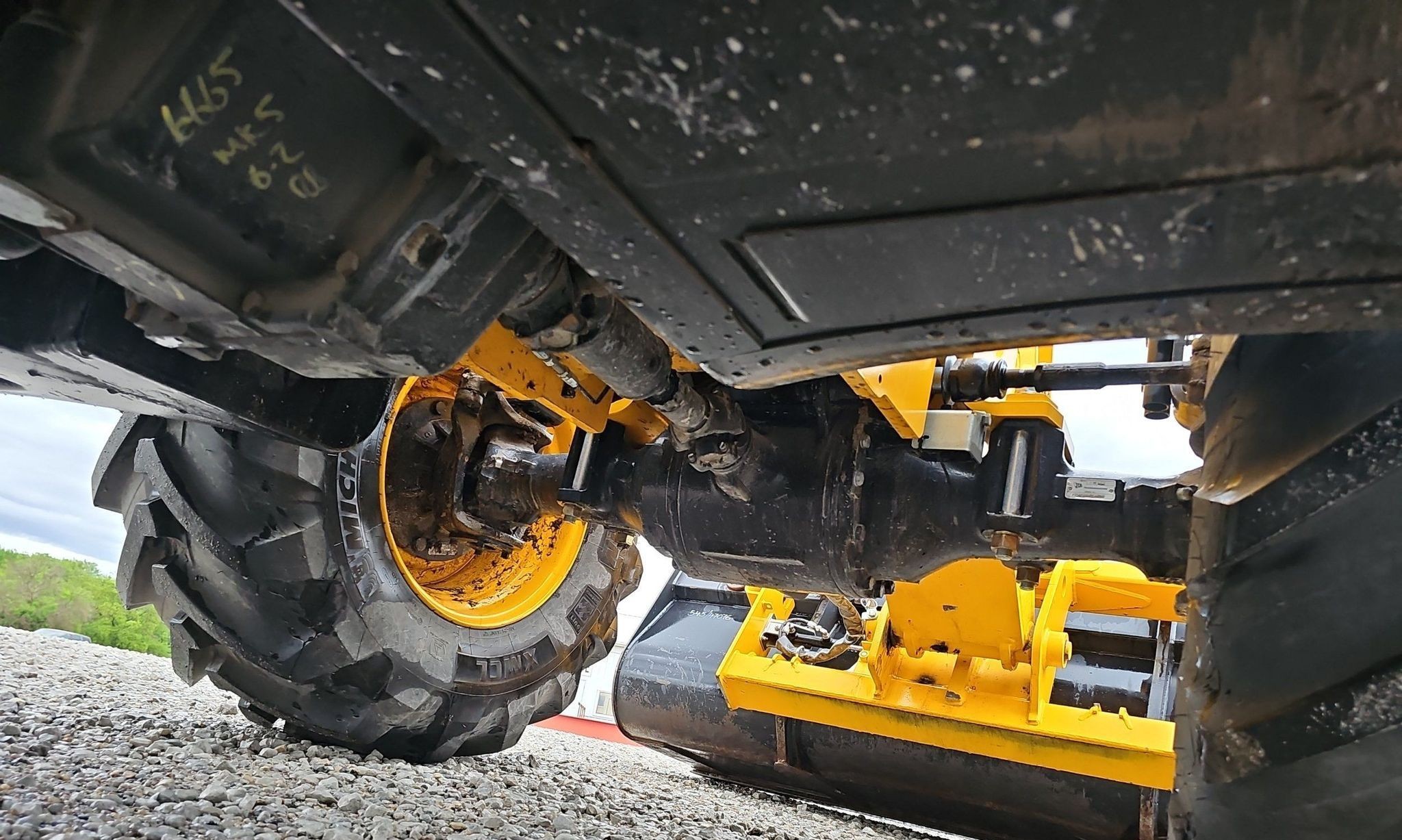 gallery 2023 JCB 542-70AG telehandler