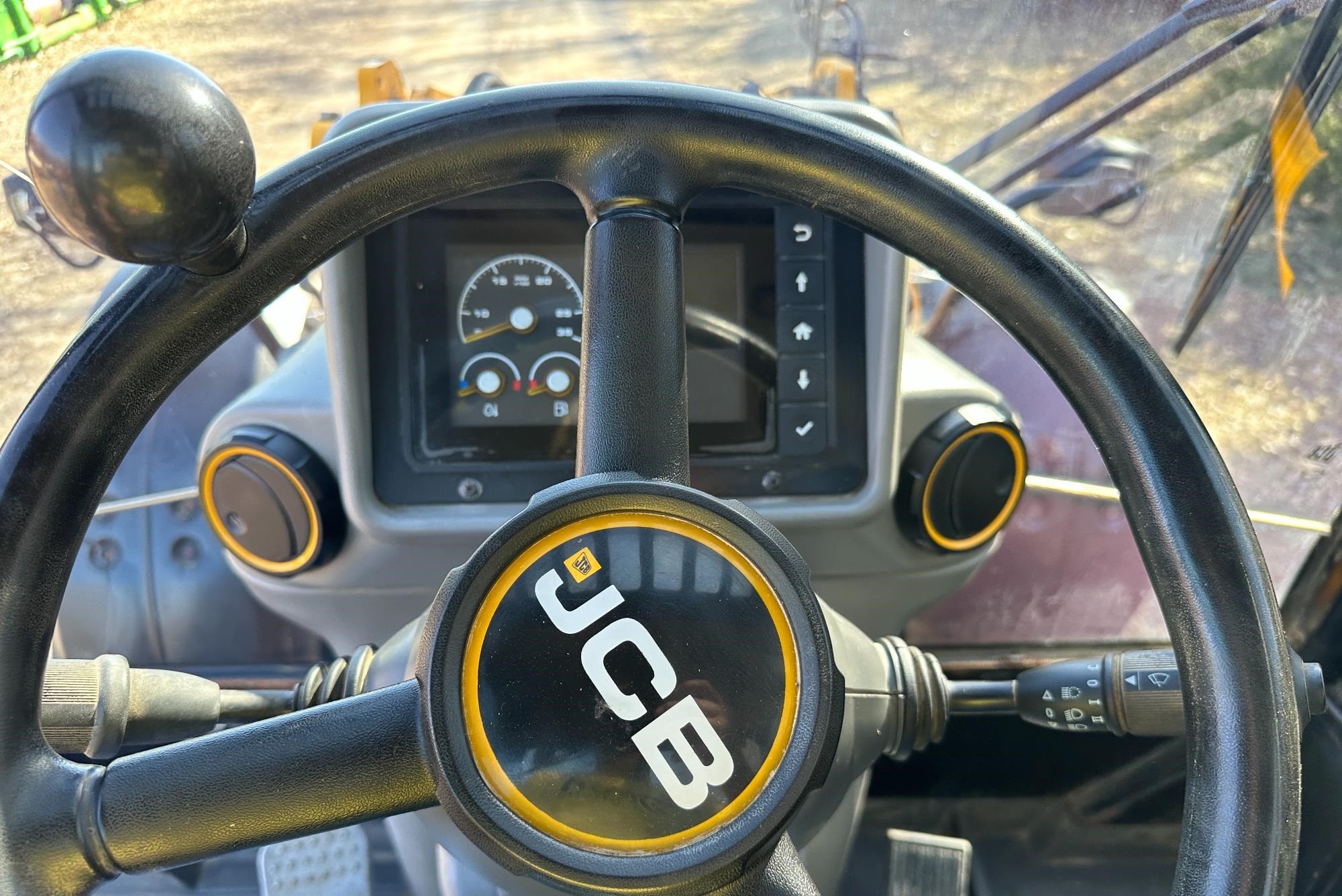gallery 2017 JCB TM320 4x4 Telehandler