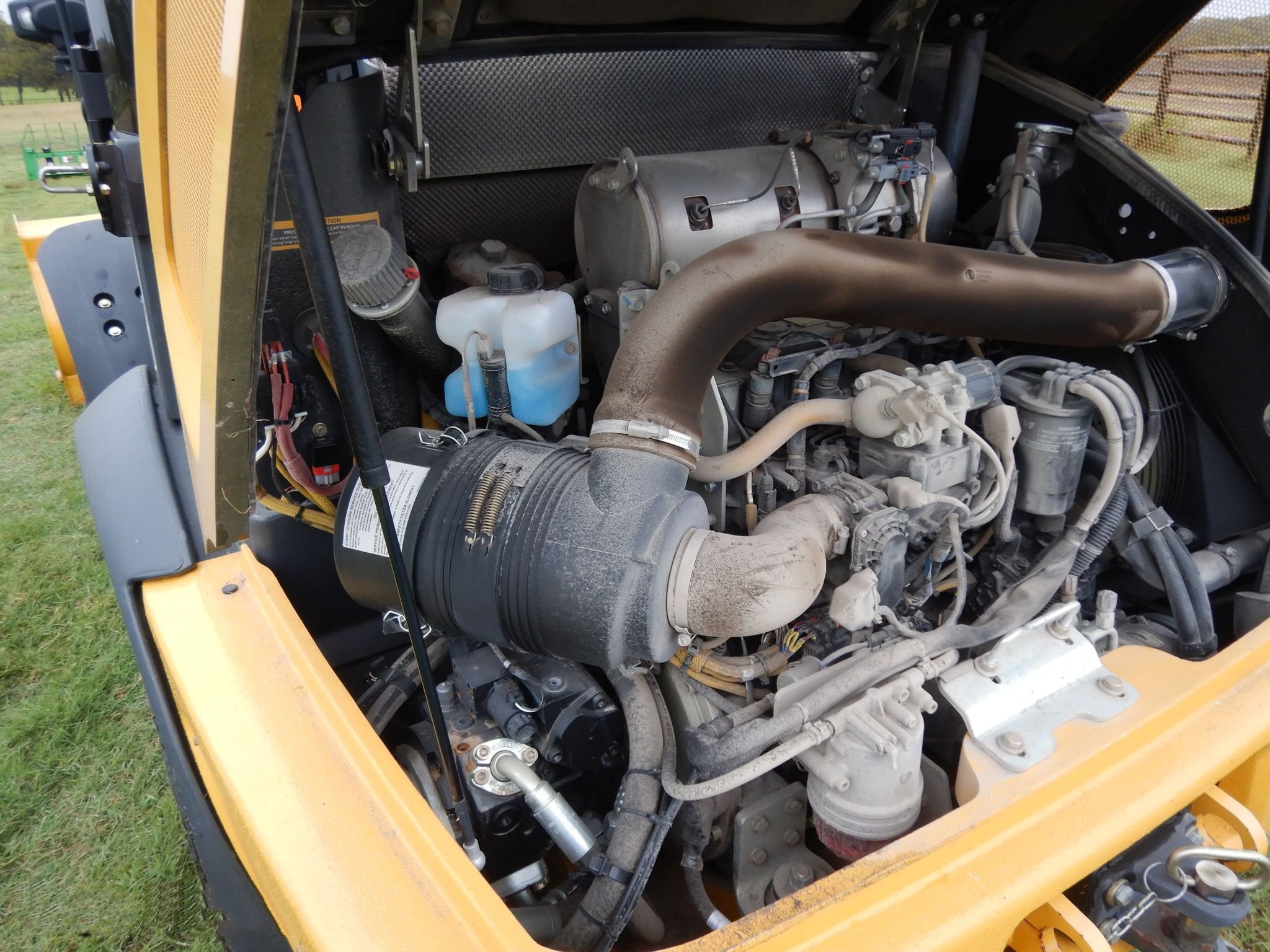 gallery 2018 John Deere 204L Wheel Loader