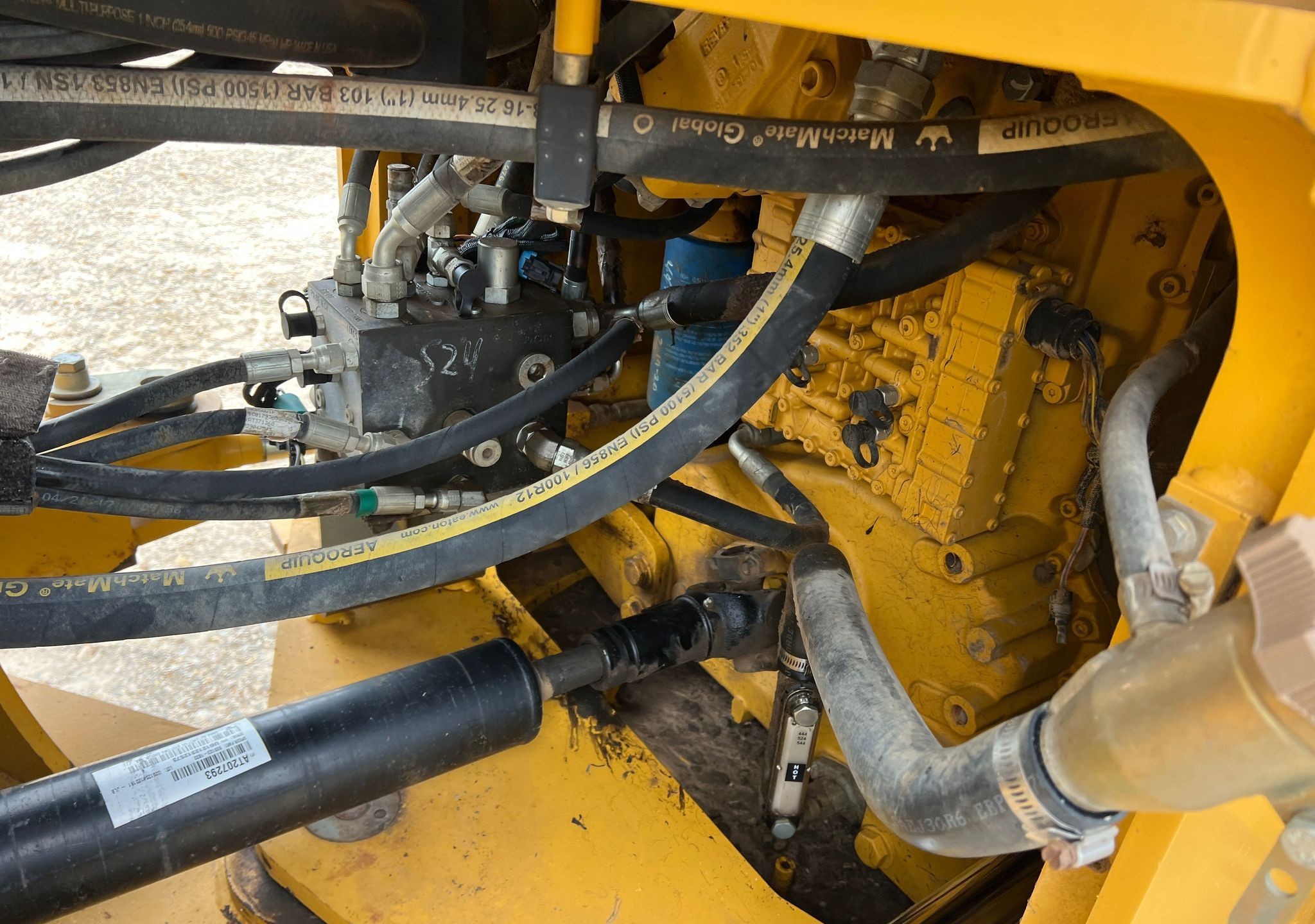 gallery 2012 John Deere 524K wheel loader