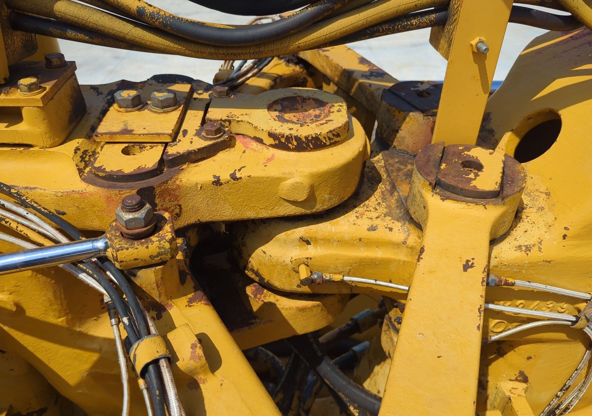 gallery 1995 Caterpillar 623F Elevating Scraper