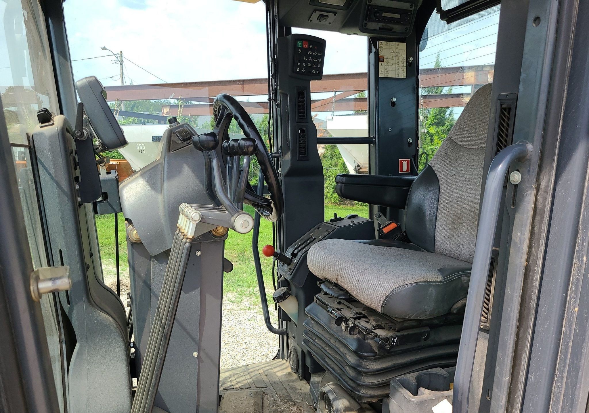 gallery 2016 John Deere 770G motor grader