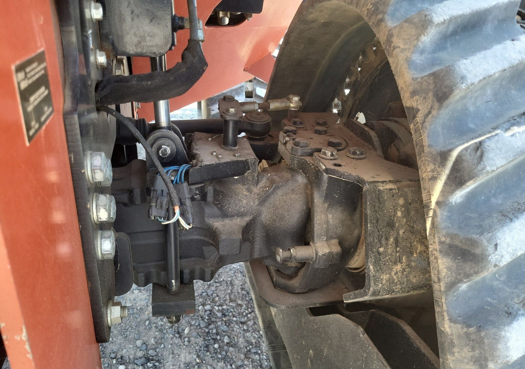 gallery 2012 Ditch Witch RT120 Quad vibratory cable plow