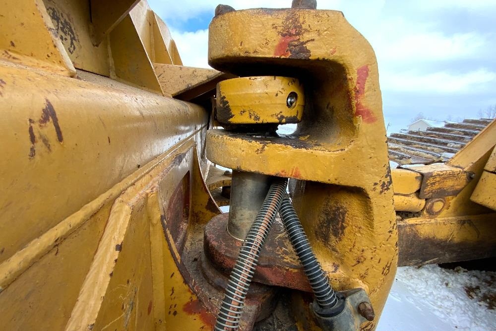 gallery 2005 Caterpillar D6N LGP Crawler Dozer
