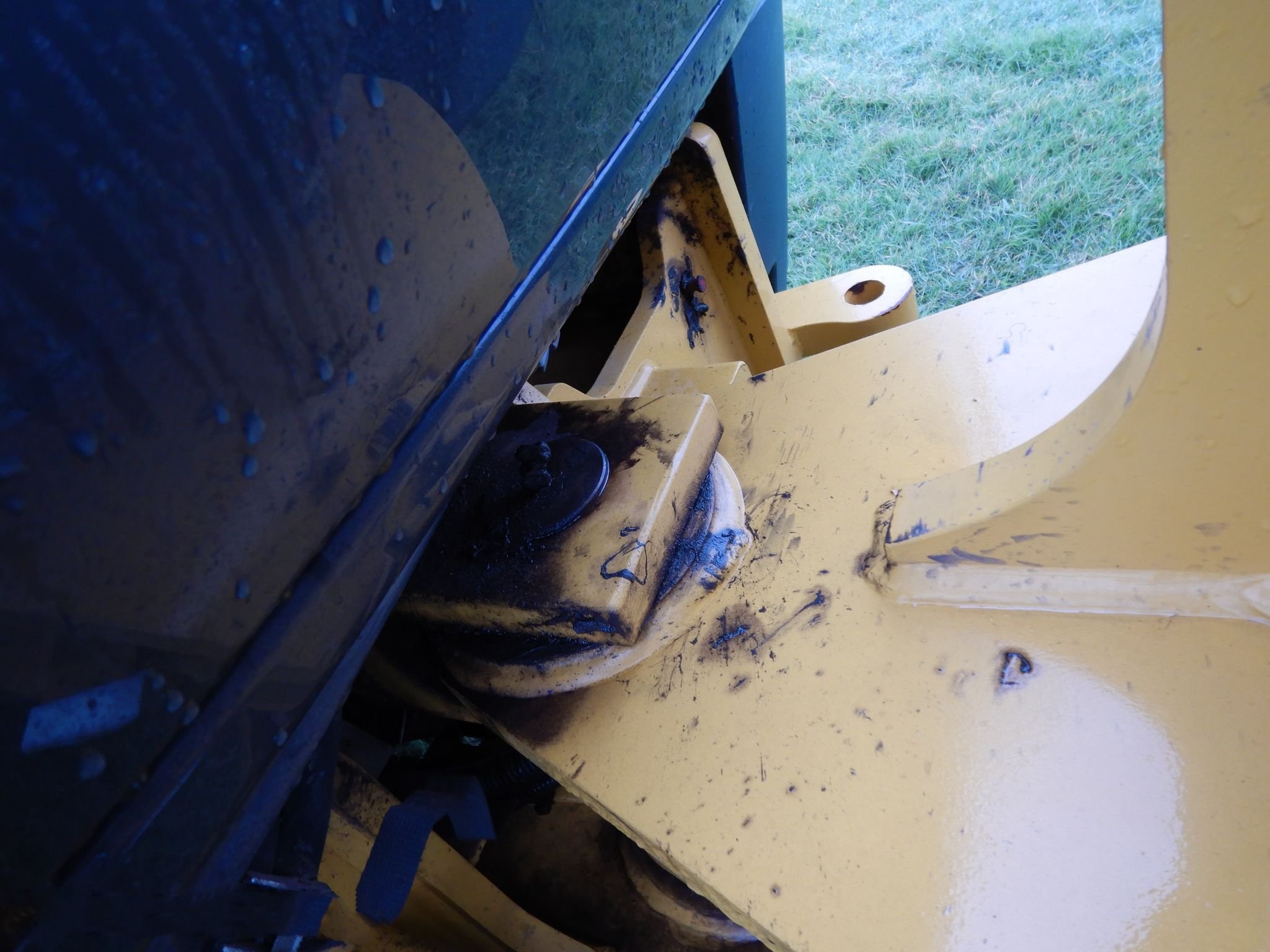 gallery 2018 John Deere 204L Wheel Loader