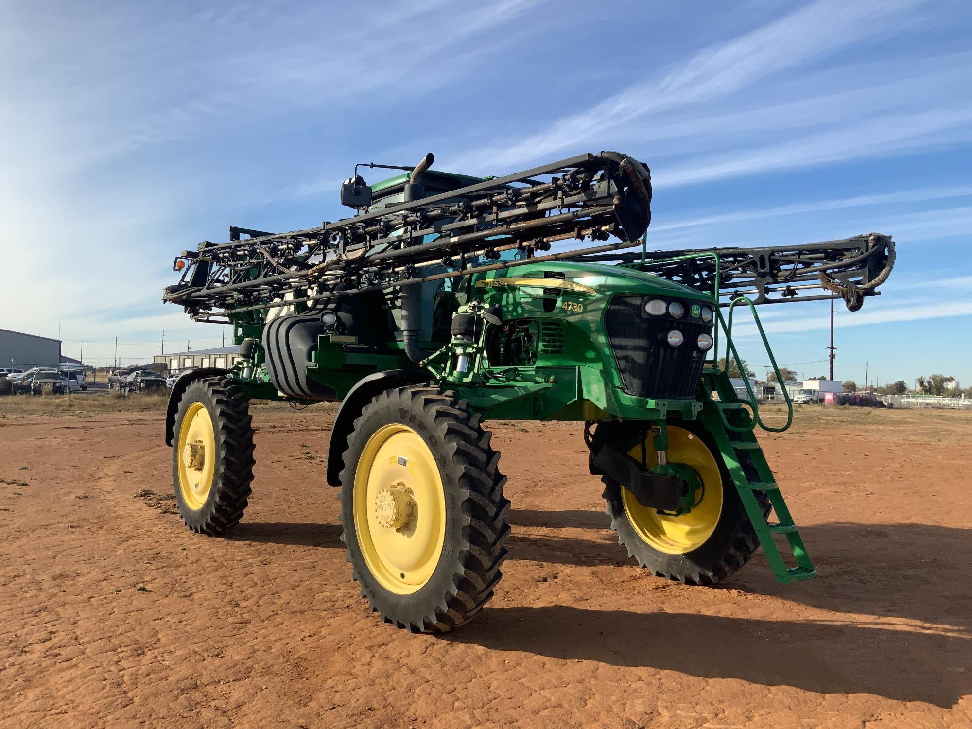 gallery 2011 John Deere 4730 Self-Propelled Sprayer