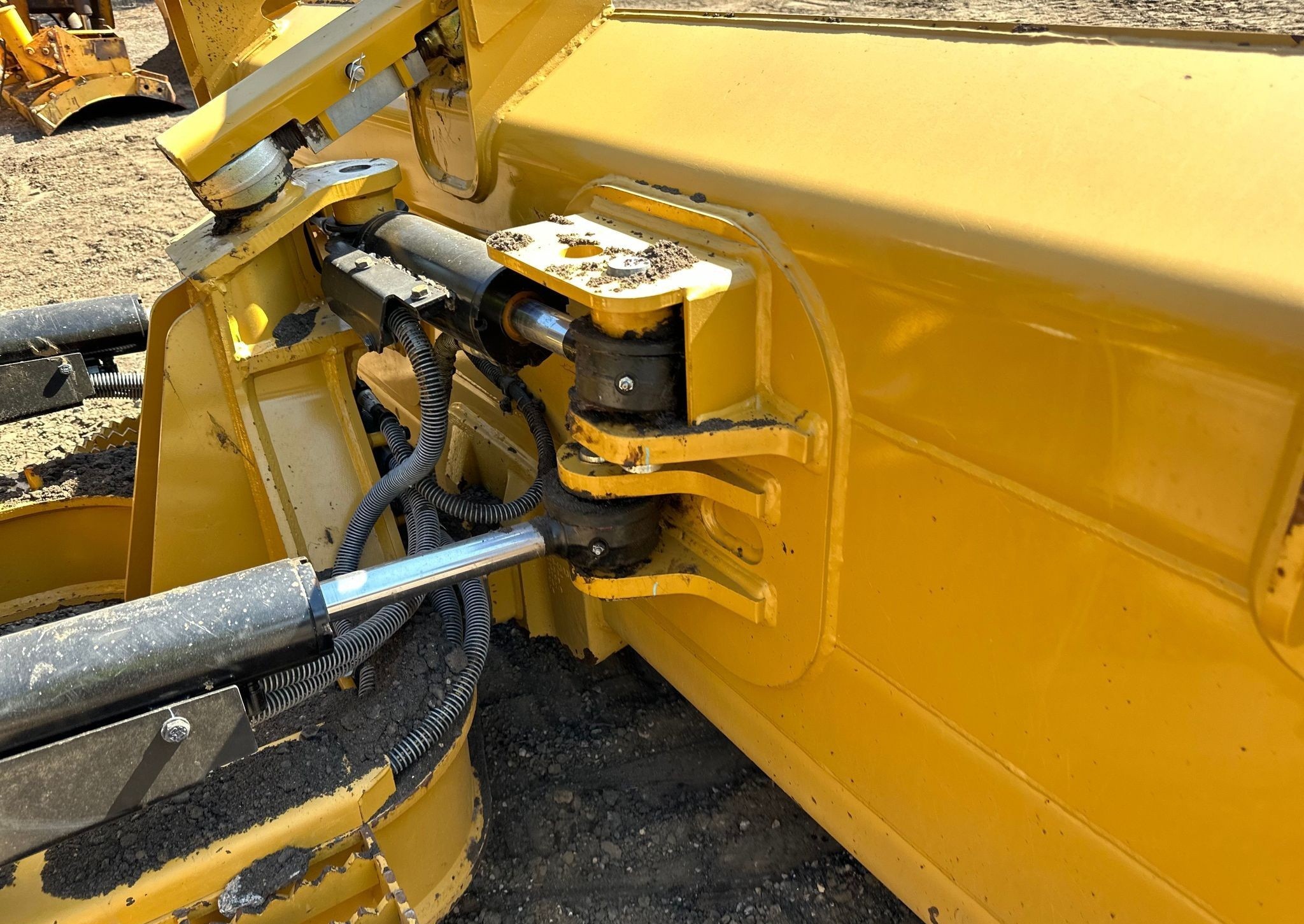 gallery 2019 Caterpillar D5K2 LGP dozer