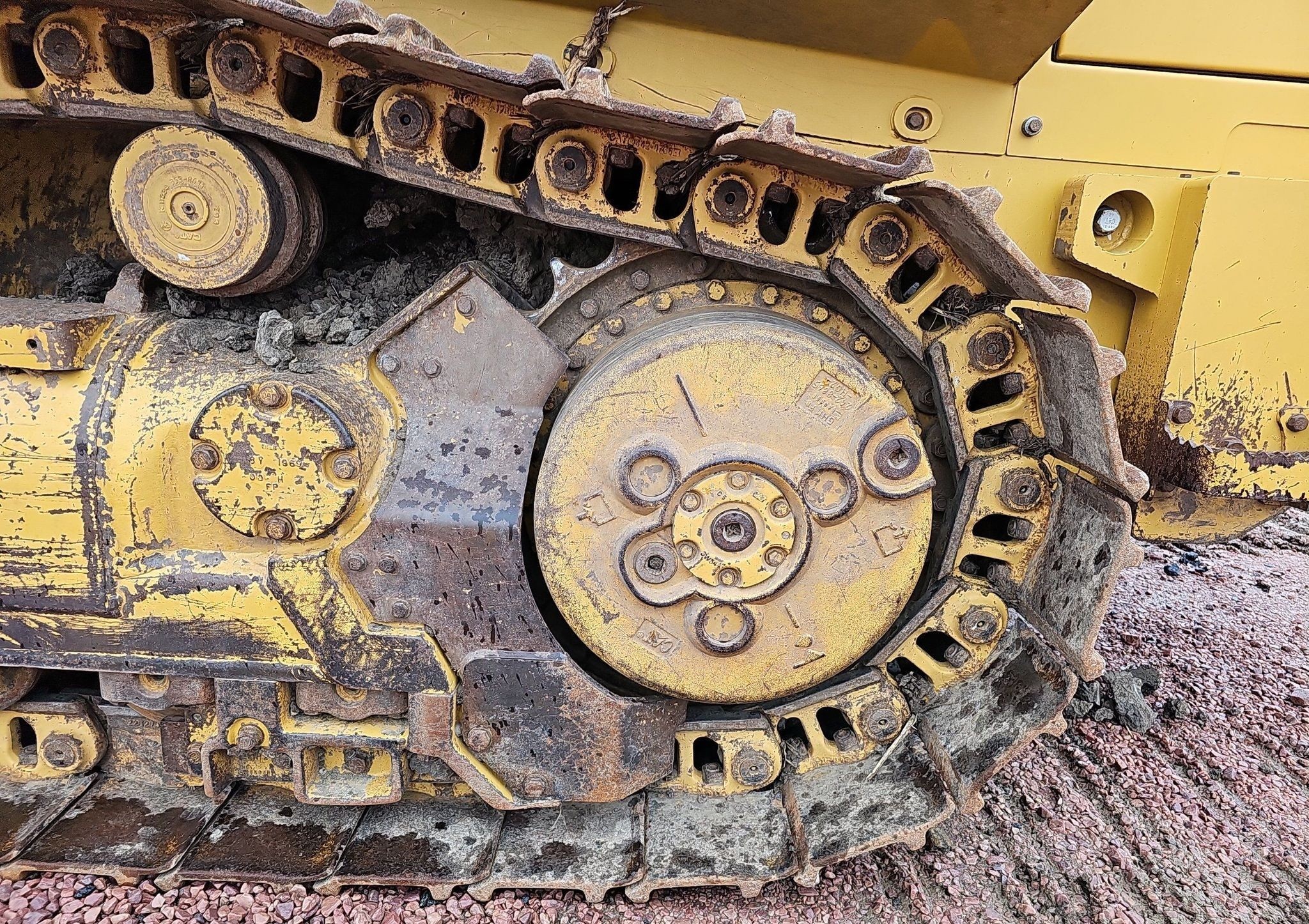 gallery 2015 Caterpillar 963D track loader