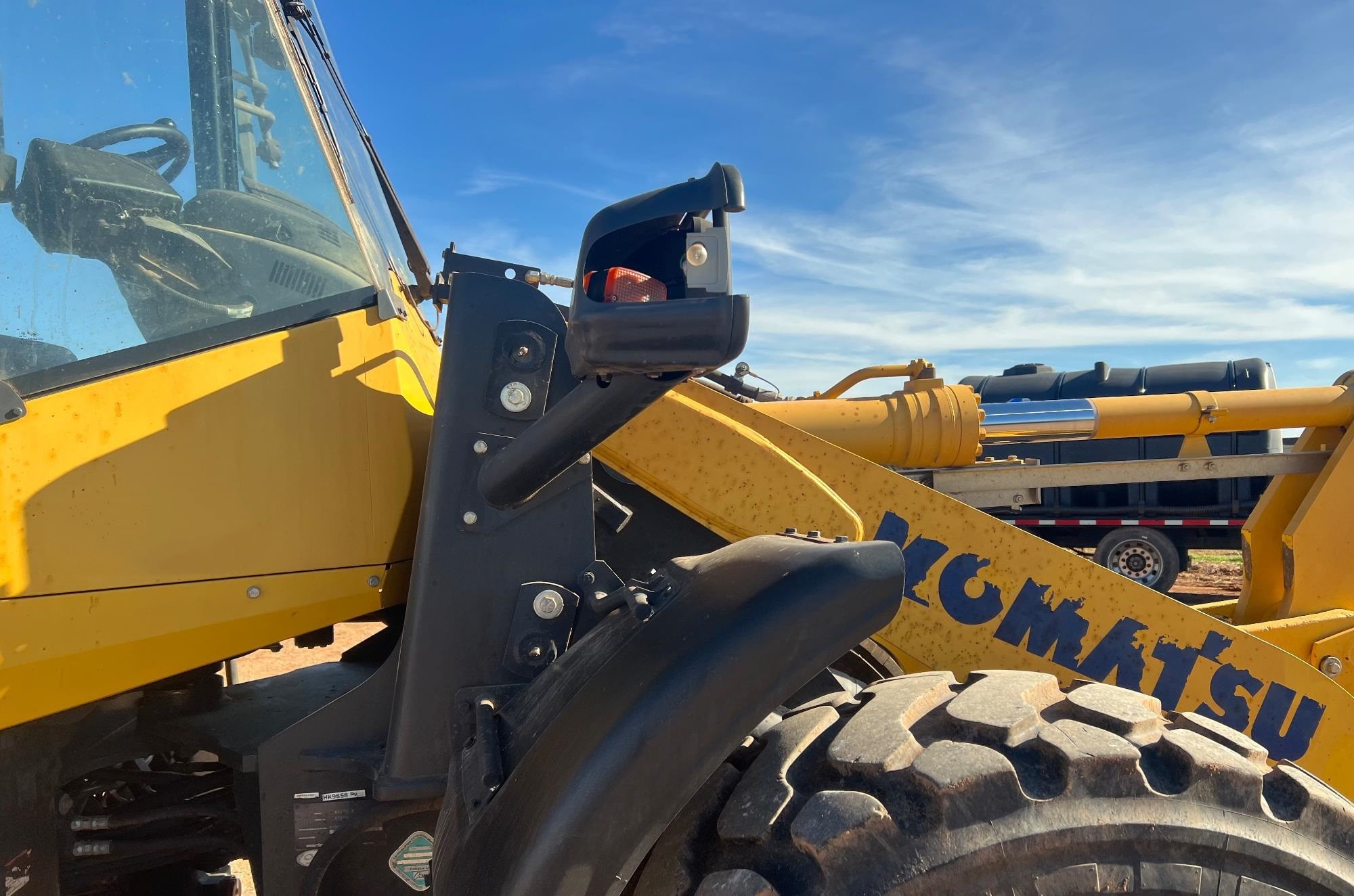 gallery 2016 Komatsu WA270-8 Wheel Loader WAttachments