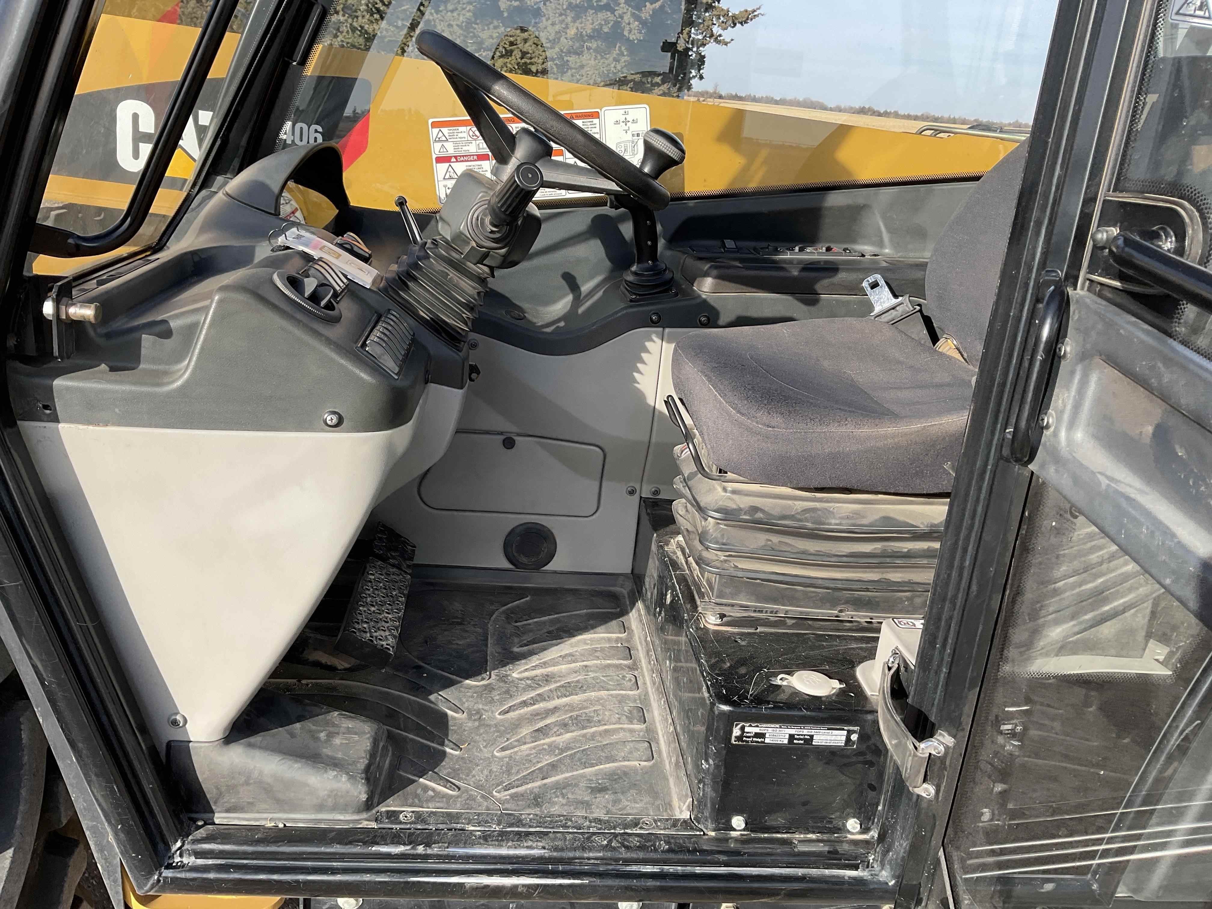 gallery 2012 Caterpillar TH406 4x4x4 Telehandler