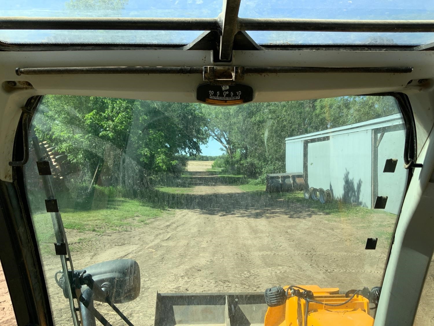 gallery 2017 Jcb 560-80AGS 4x4x4 Telehandler