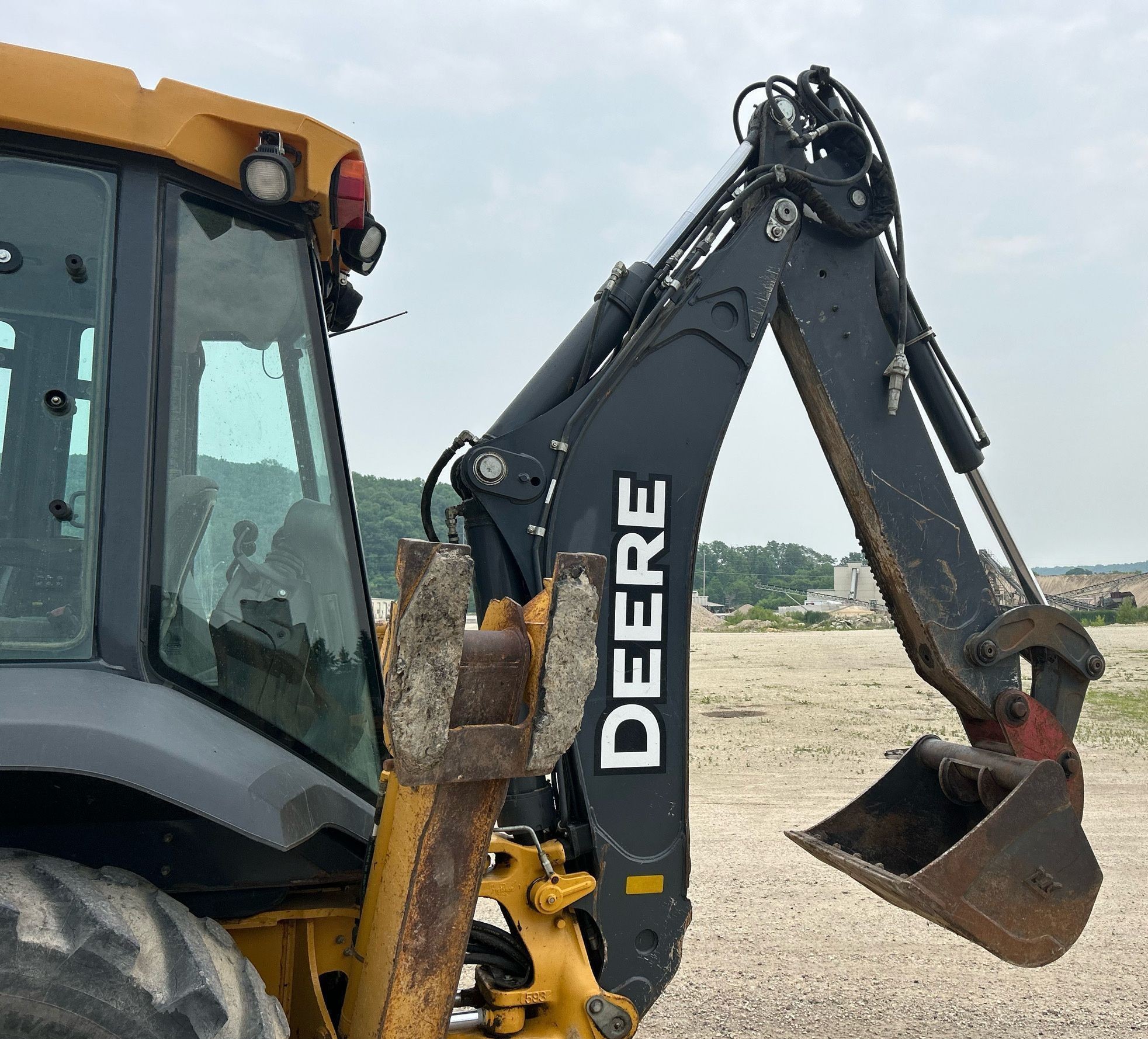 gallery 2015 John Deere 310SL backhoe