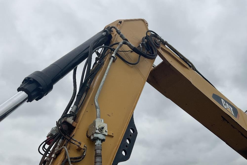 gallery 2011 Caterpillar M322D Wheeled Excavator