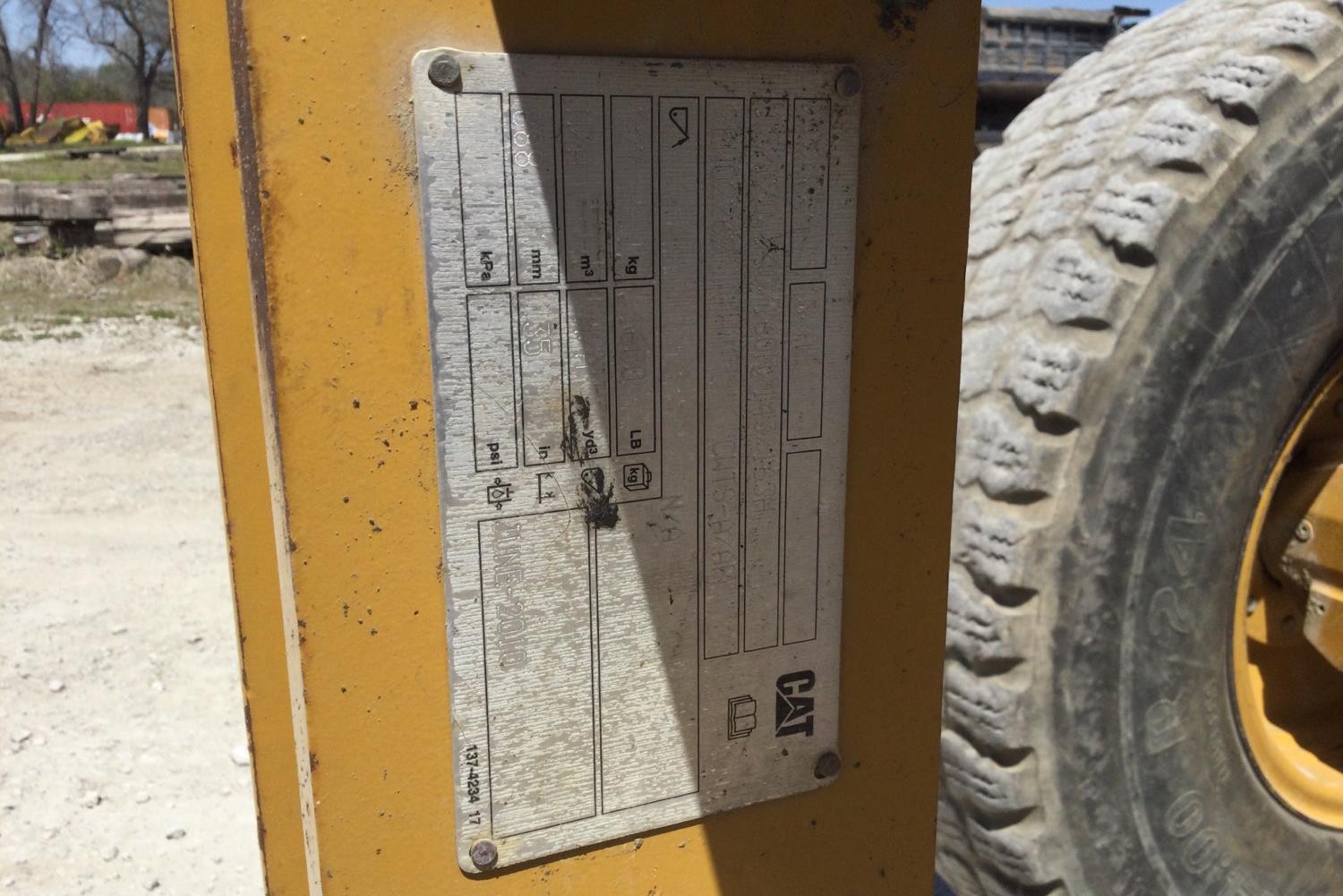 gallery 2011 Caterpillar 140M VHP Grader
