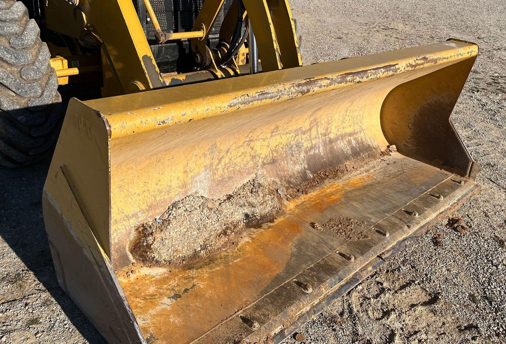 gallery 2021 Caterpillar 420ST HRC backhoe