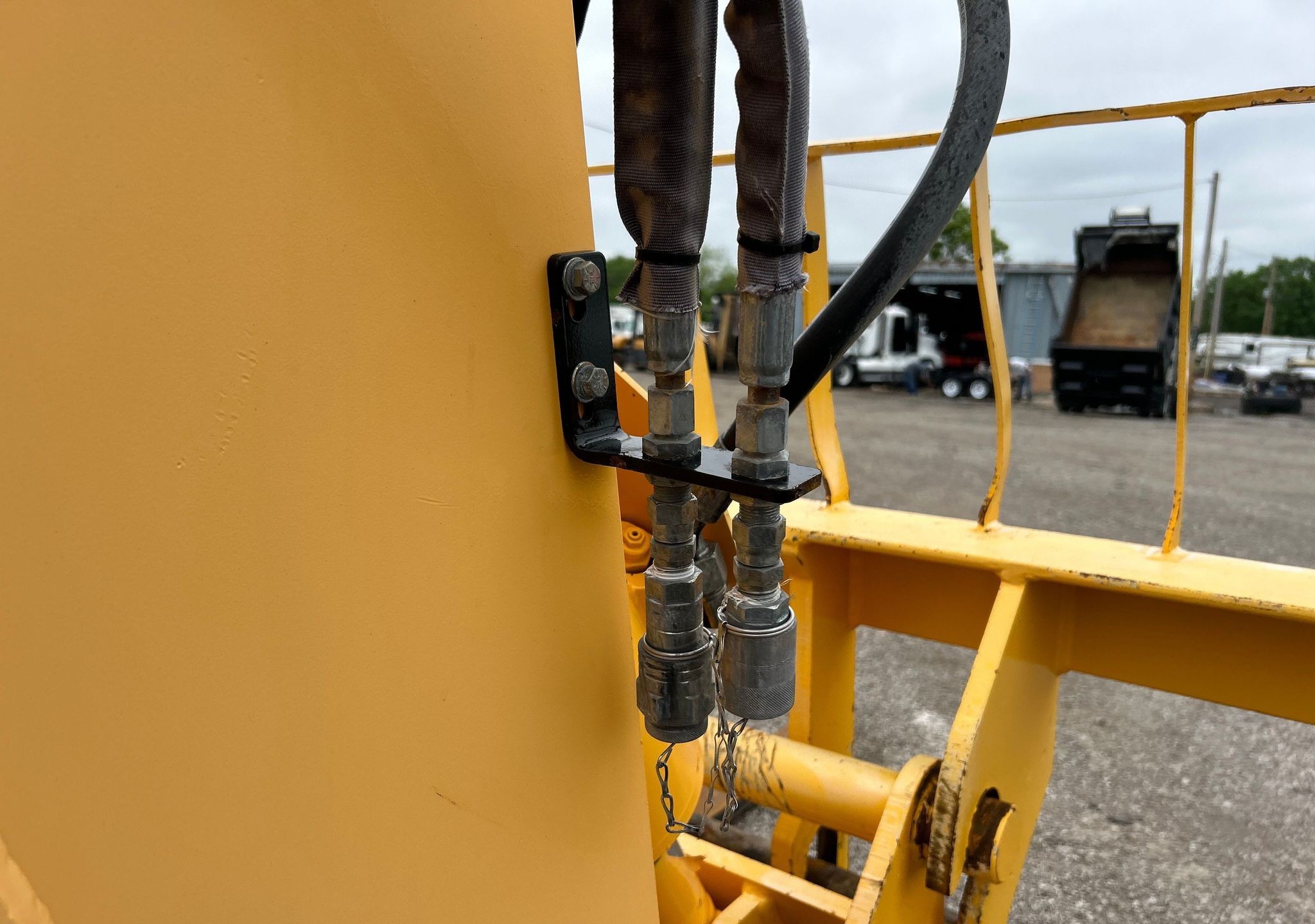 gallery 2010 Pettibone 944 telehandler