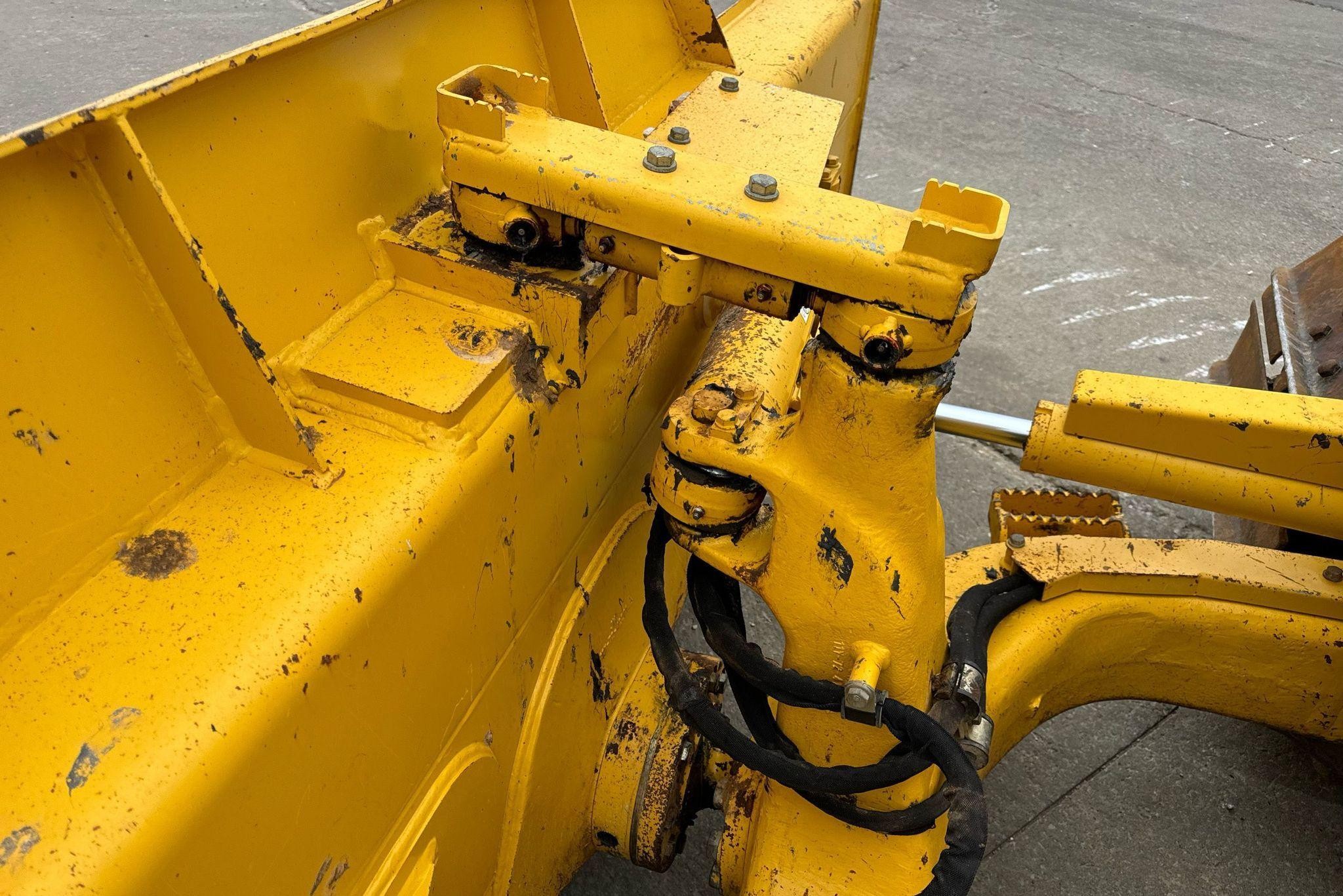 gallery 2021 Komatsu D39PXI-24 dozer