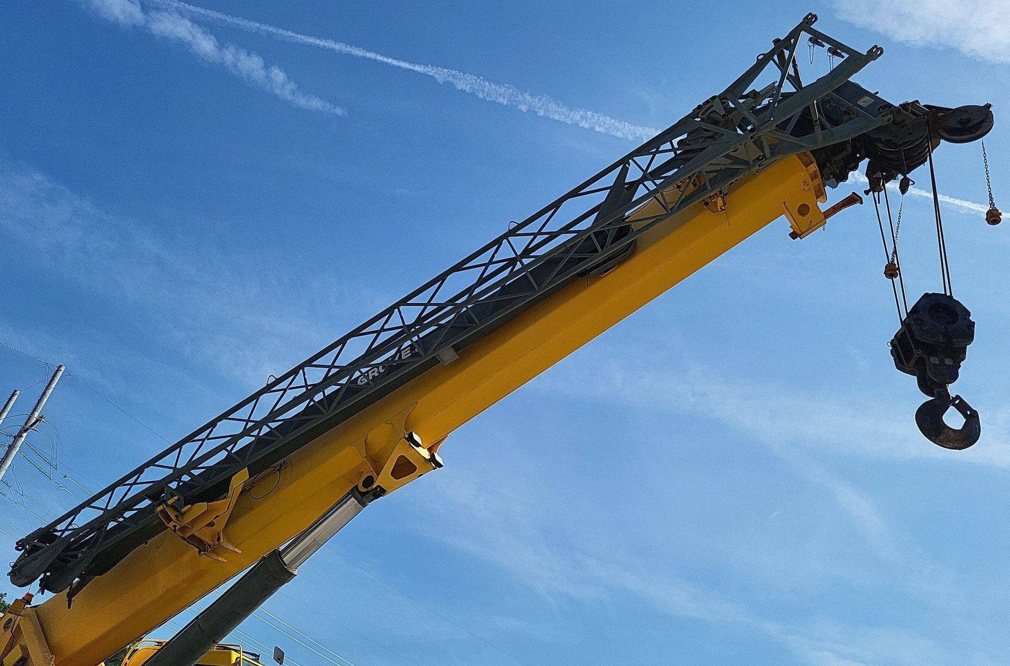 gallery 2012 Grove RT765E2 crane