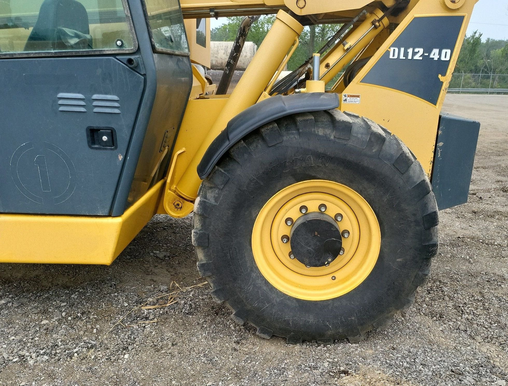 gallery 2017 Gehl DL1240 telehandler