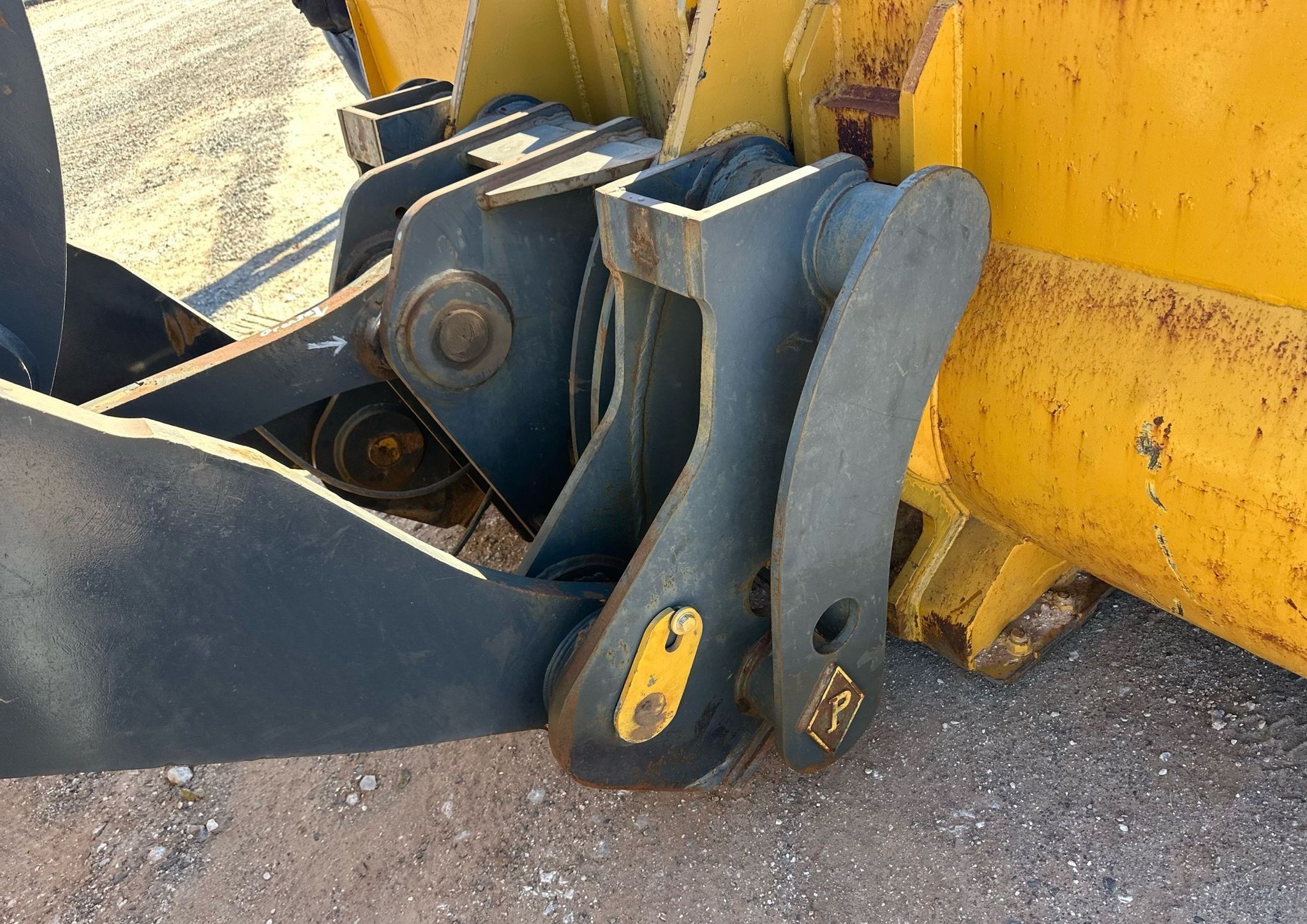 gallery 2012 John Deere 744K wheel loader