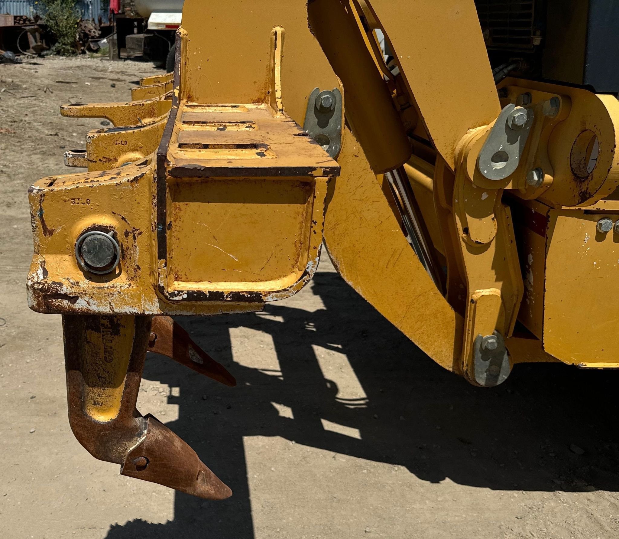 gallery 2011 John Deere 772G motor grader