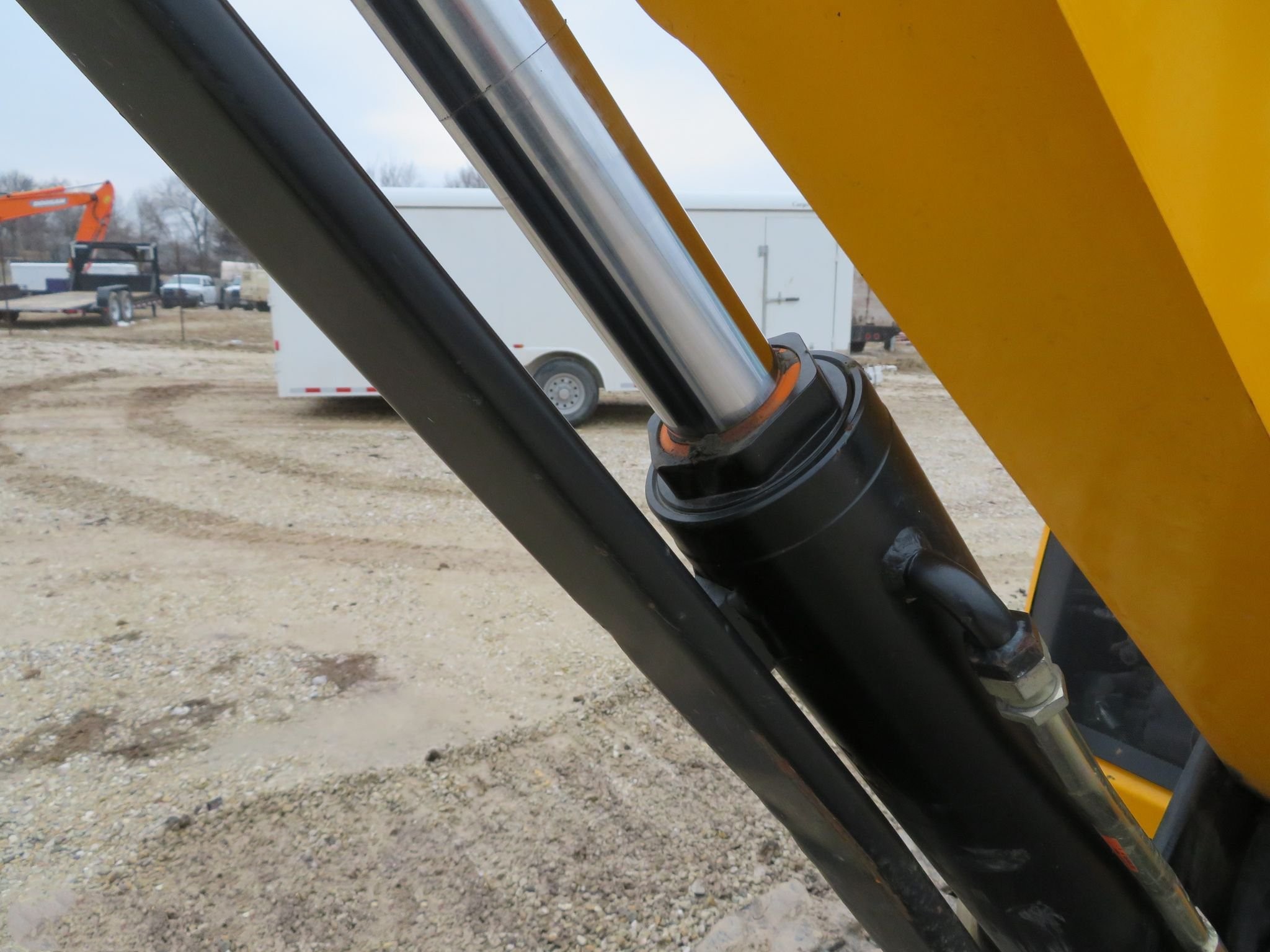 gallery 2016 JCB 55Z-1 mini excavator