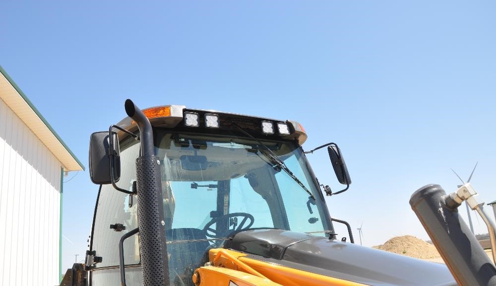 gallery 2019 Case 580 Super N 4x4 Loader Backhoe