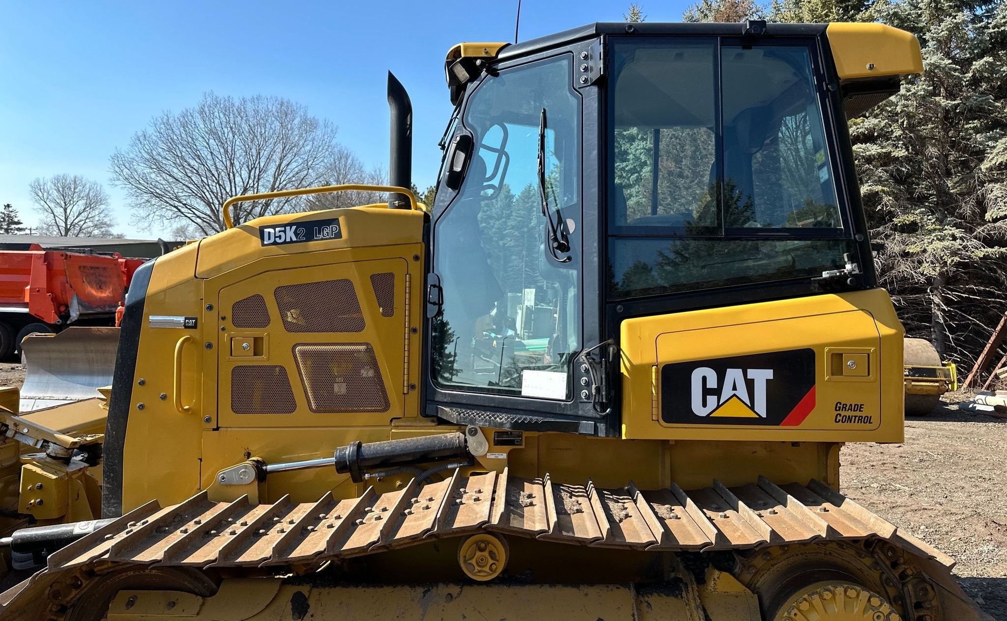 gallery 2019 Caterpillar D5K2 LGP dozer
