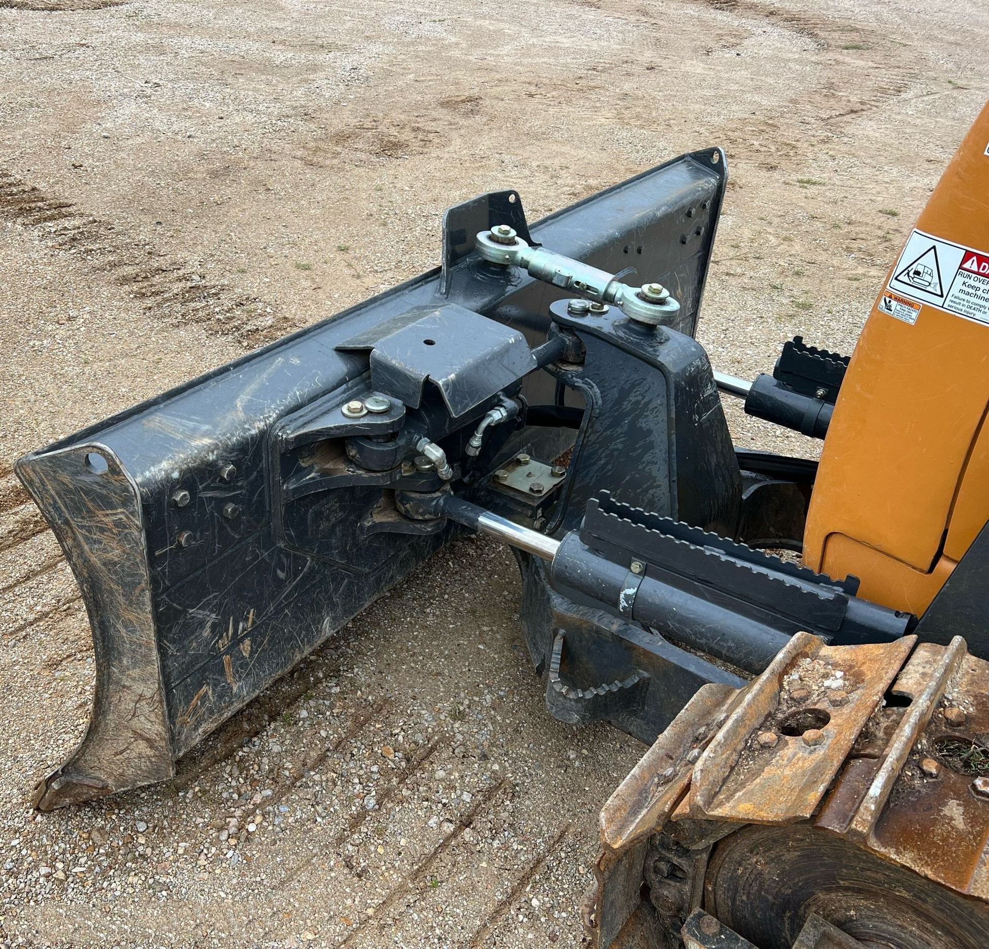 gallery 2020 Case 650M LT dozer
