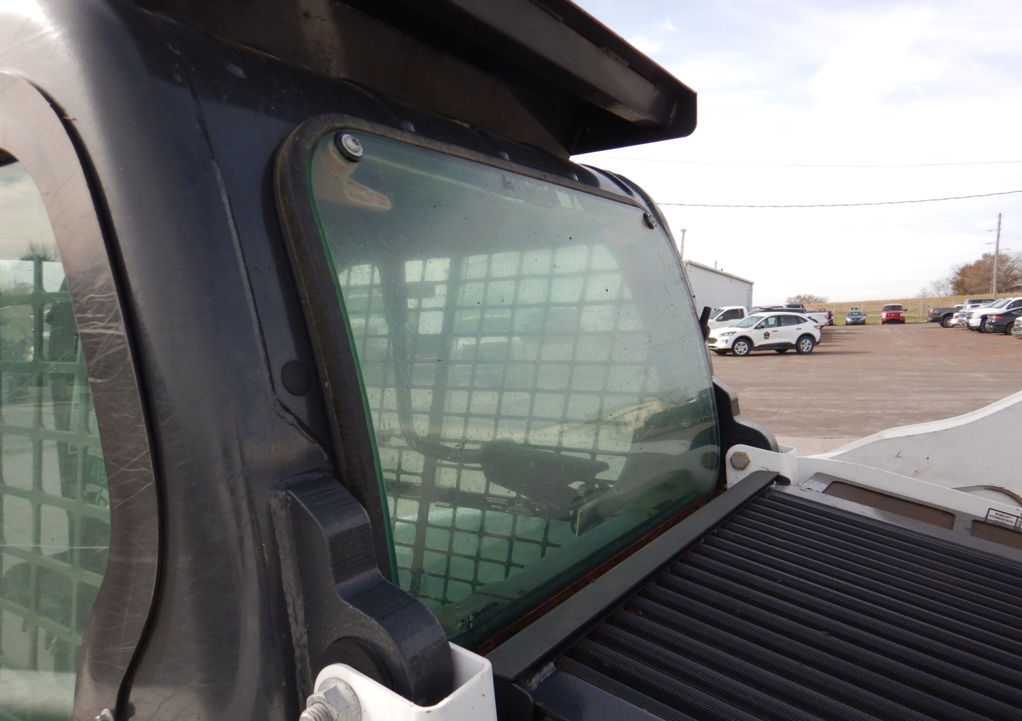 gallery 2019 Bobcat T870 tracked skid steer loader