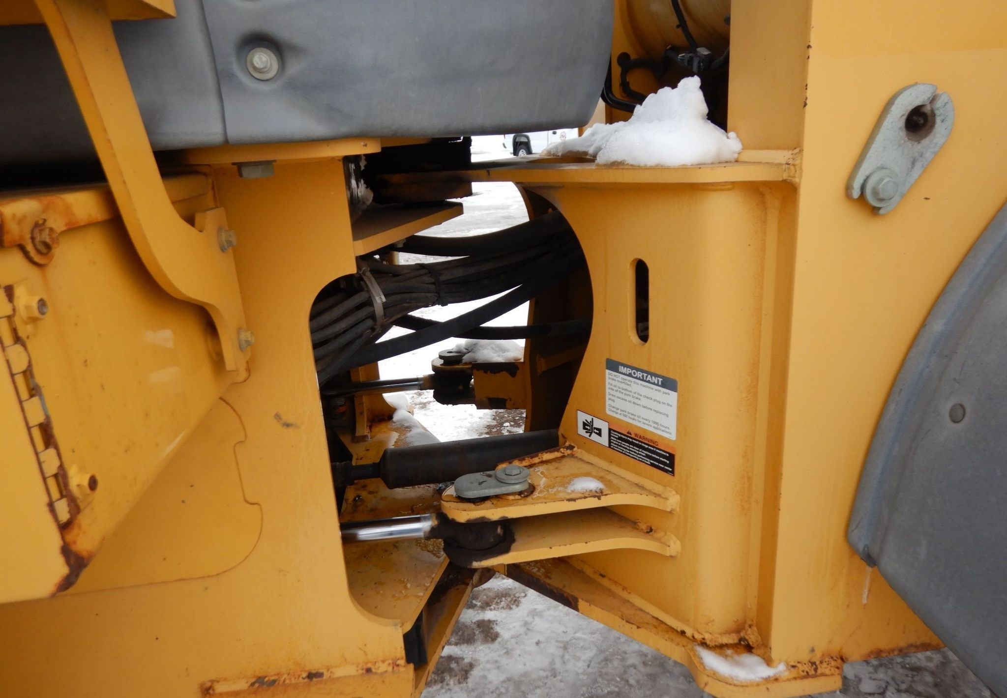 gallery 2006 John Deere 544J wheel loader
