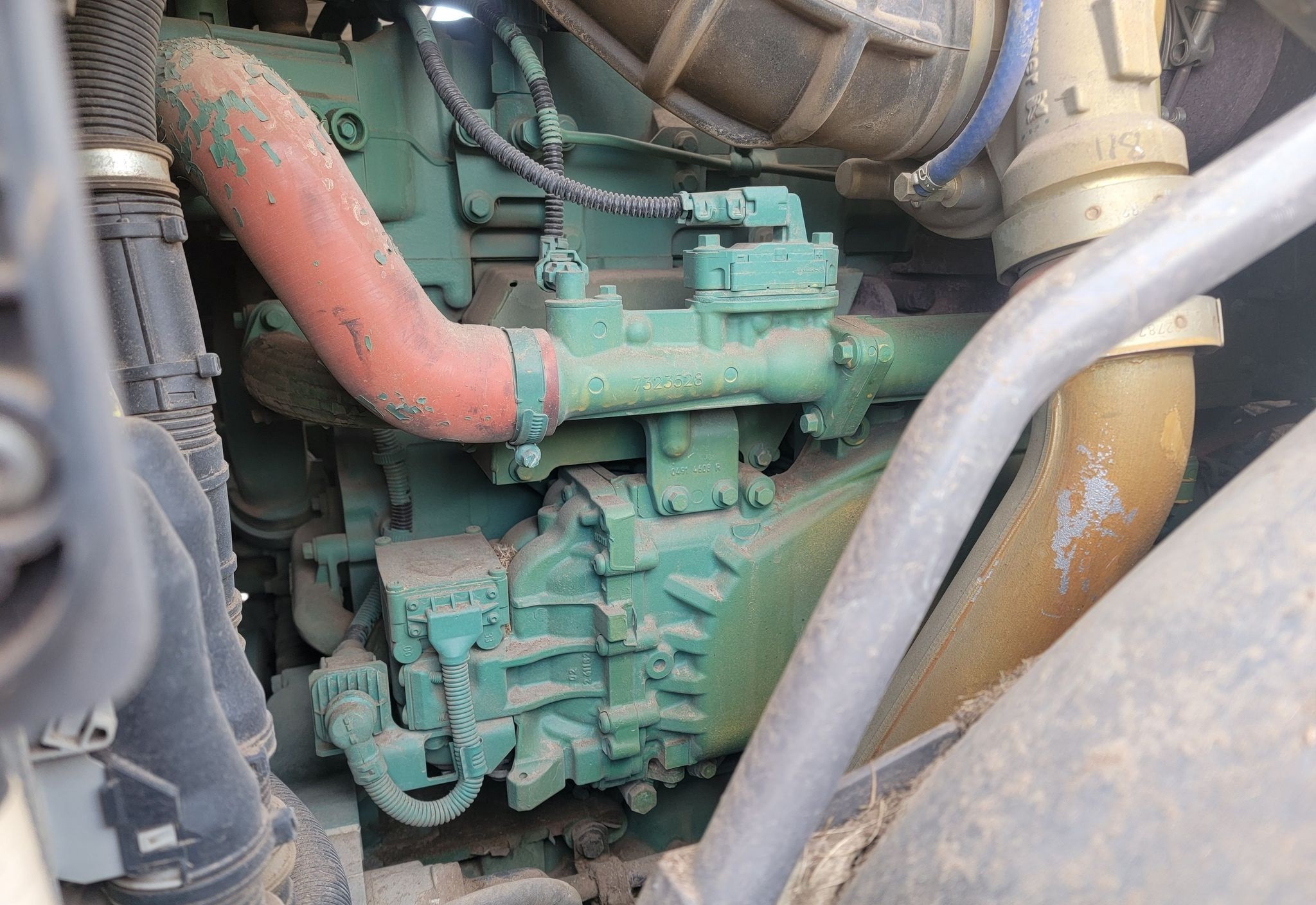gallery 2015 Volvo L110H high lift wheel loader